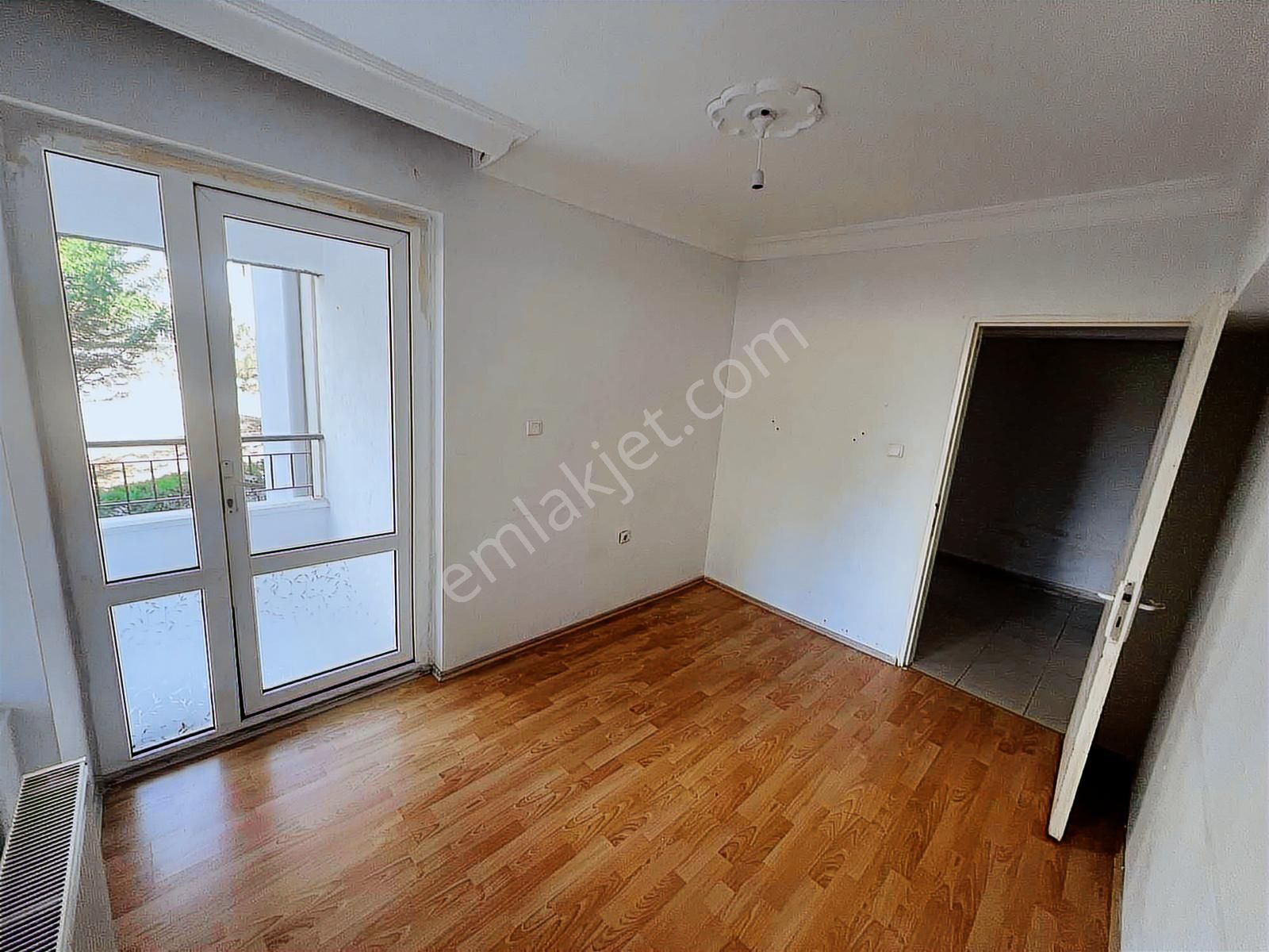 Ahi Mesutta Site İçerisinde Satılık 3+1 Daire Turyap'tan - Görsel 32