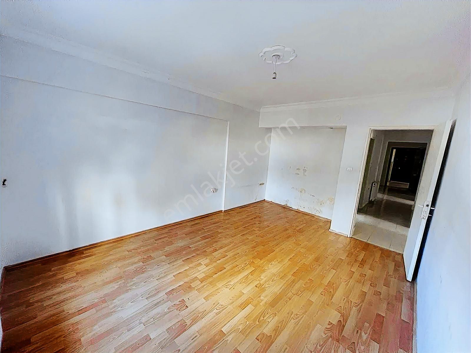 Ahi Mesutta Site İçerisinde Satılık 3+1 Daire Turyap'tan - Görsel 9