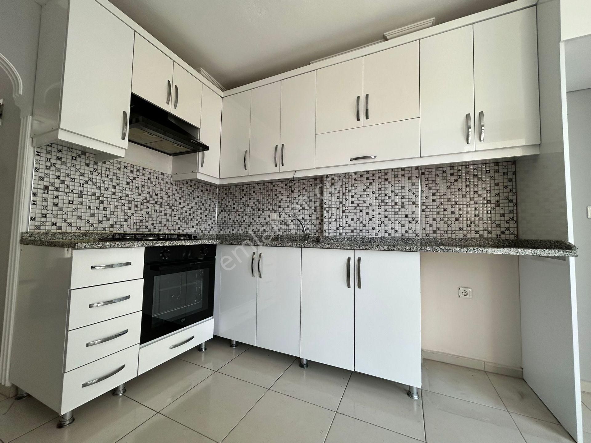 Merkezi Konumda Katta Ayrı Mutfak 2+1