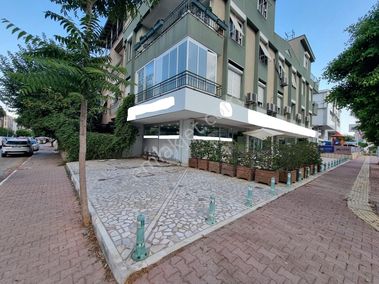 Fener'de Terracıty&bulvar Lara Arası Falez Caddesi Üzeri Dükkan - Görsel 4