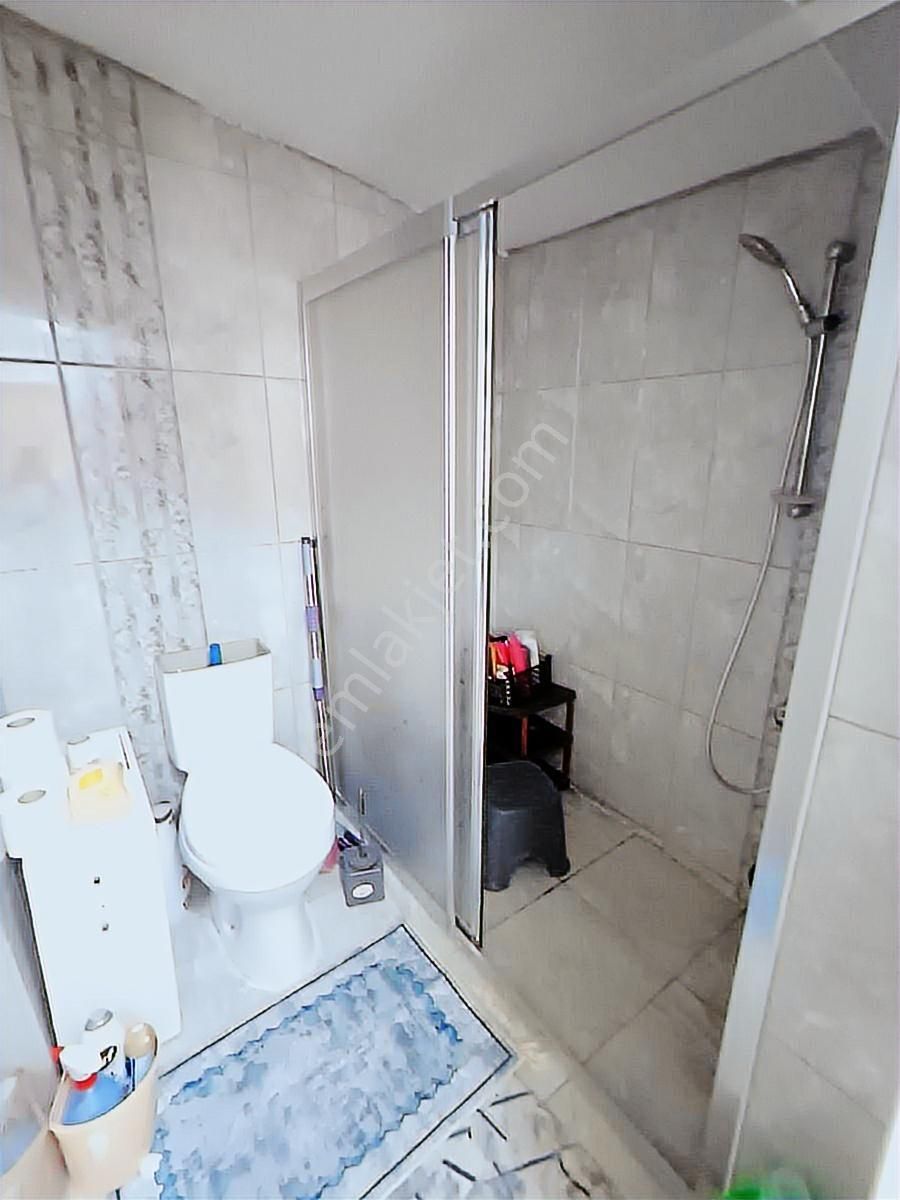 Satılık 2+1 Bakımlı Geniş Daire Güney Cephe Cadde Üzeri - Görsel 20