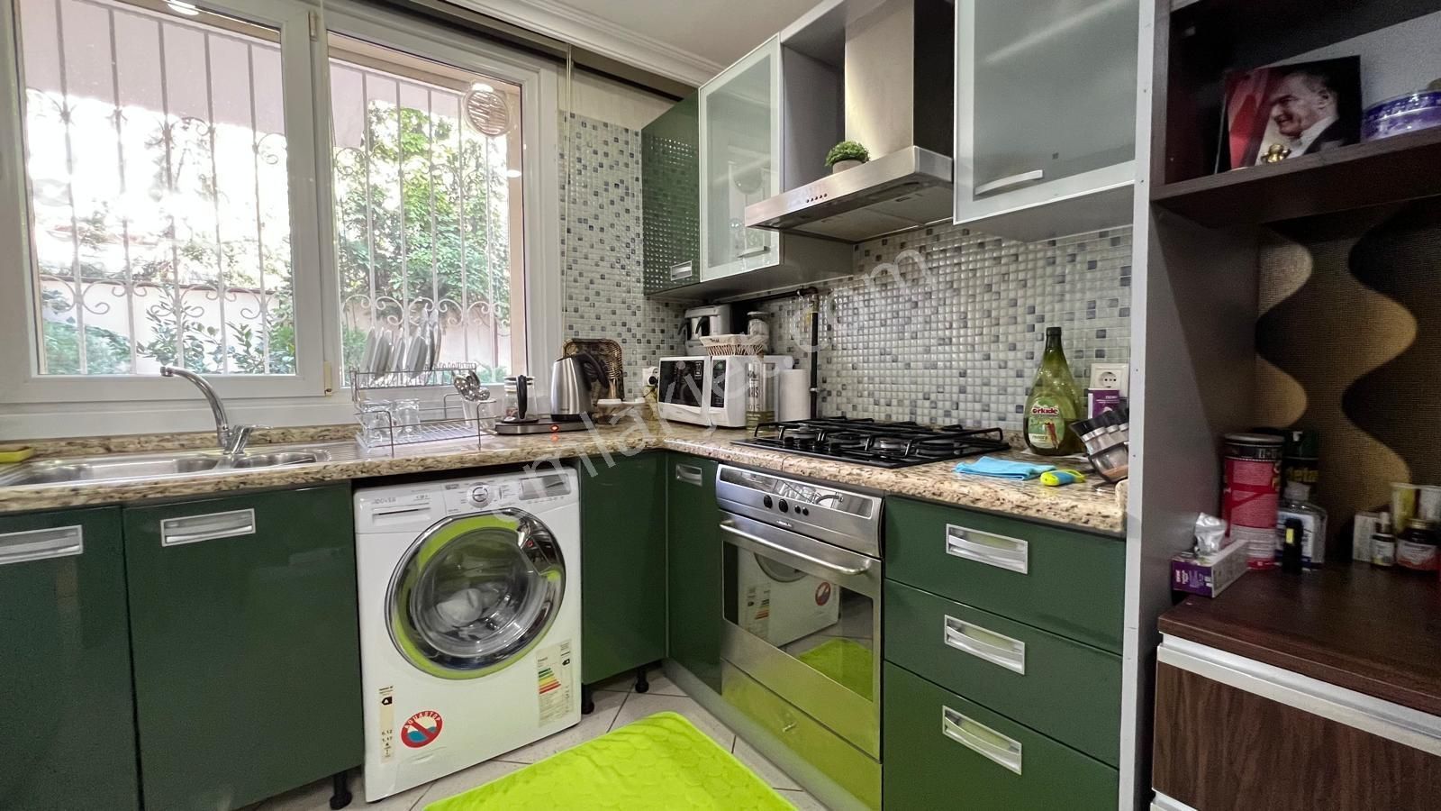 Fener Sahil Yolunda En Ön Sıra 3+1 Mükemmel Daire - Görsel 20