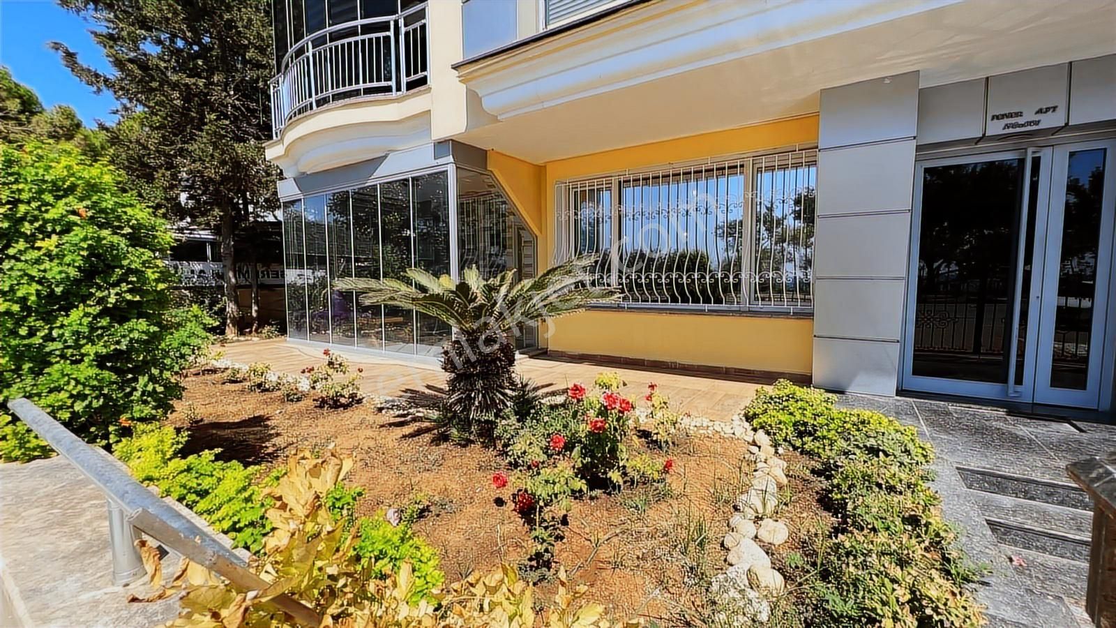 Fener Sahil Yolunda En Ön Sıra 3+1 Mükemmel Daire - Görsel 23