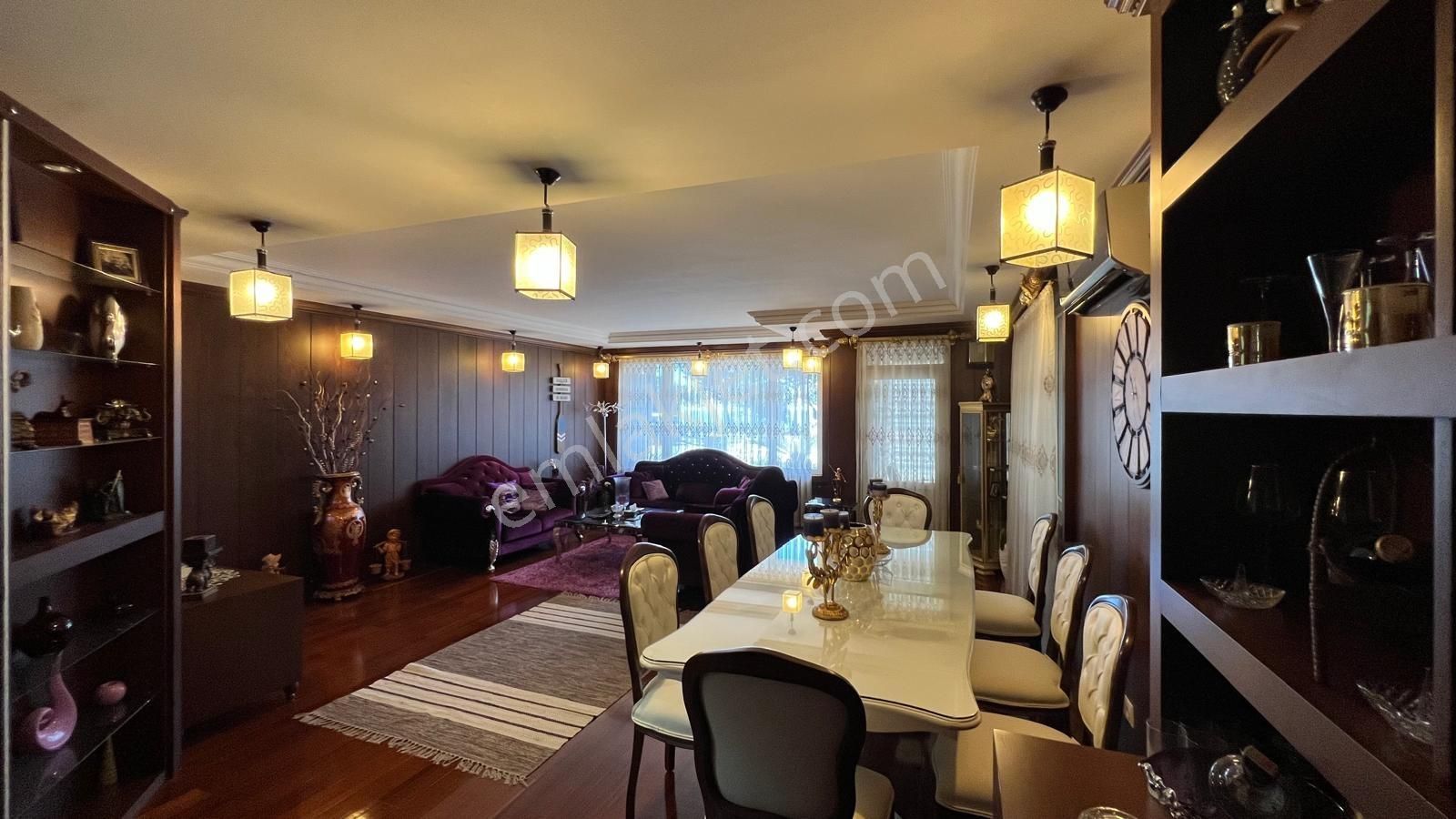 Fener Sahil Yolunda En Ön Sıra 3+1 Mükemmel Daire - Görsel 19