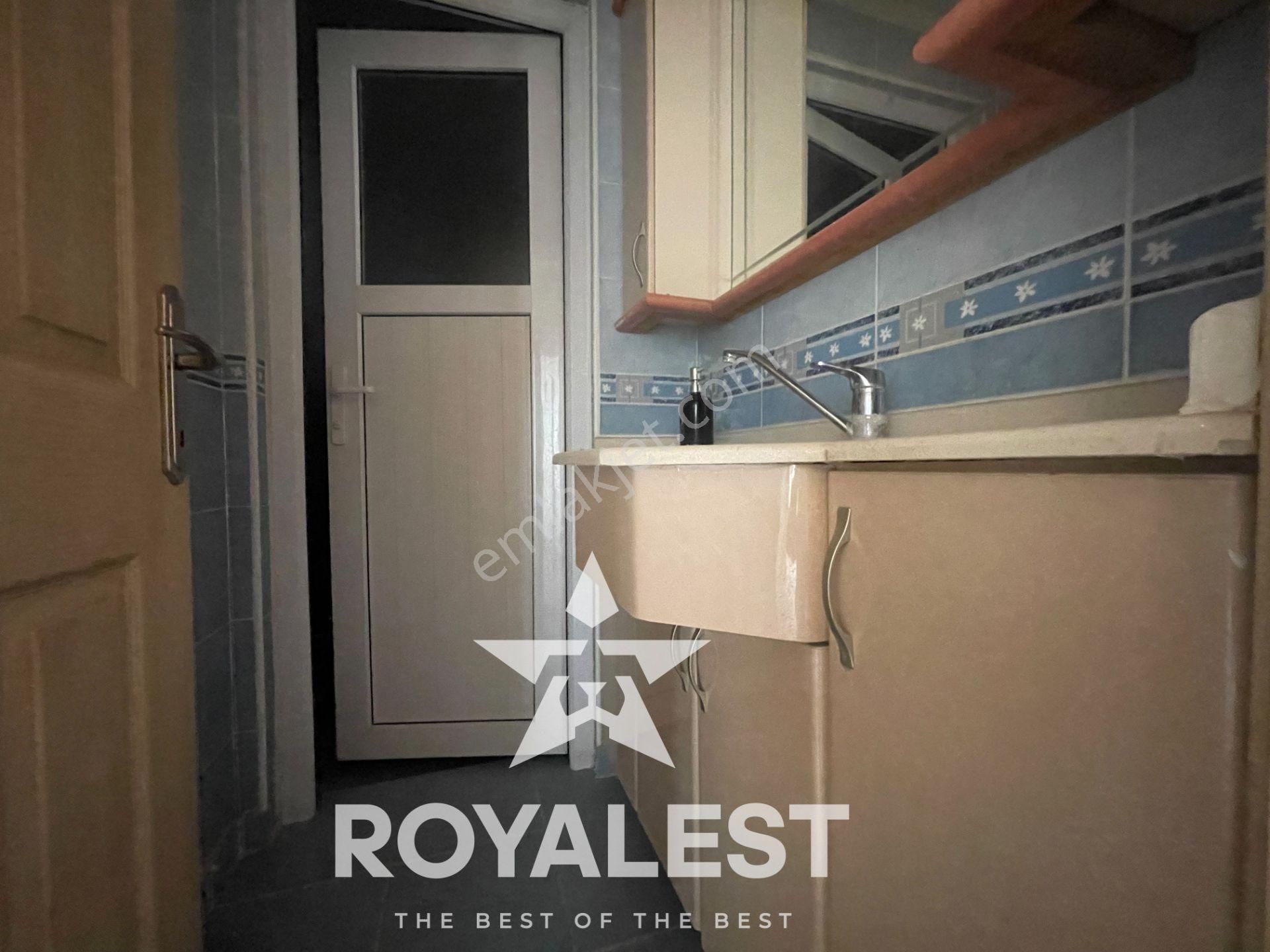 Royalest'ten Tramvaya Yakın Taşınmaya Hazır Acilll Çift Balkonlu - Görsel 17