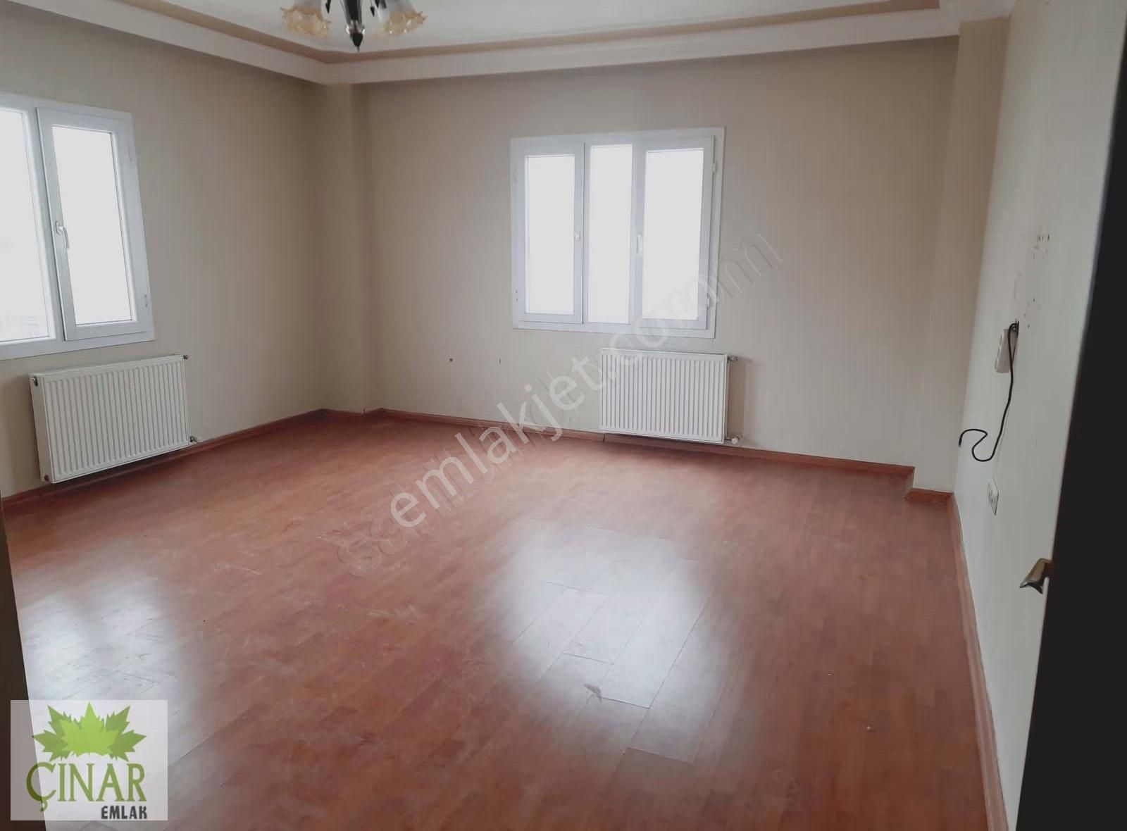 Çınar Emlak'tan Cumhuriyet Mahallesi Kiralık 3+1 Daire - Görsel 11