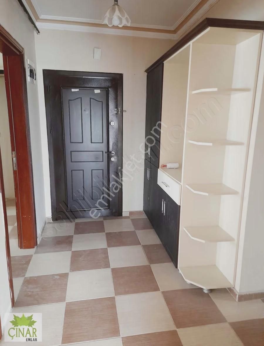 Çınar Emlak'tan Cumhuriyet Mahallesi Kiralık 3+1 Daire - Görsel 2