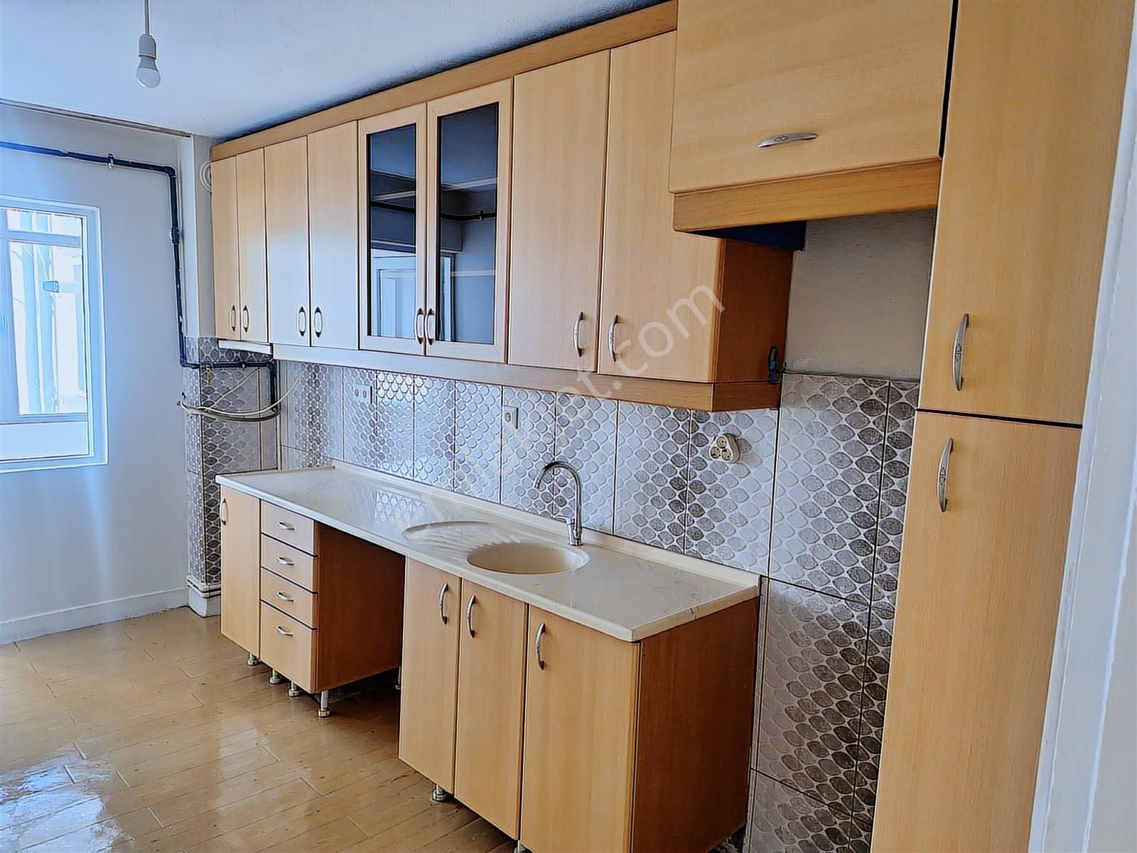 Esen'den Beykent Sitesinde Arakat Kiralık Daire - Görsel 16