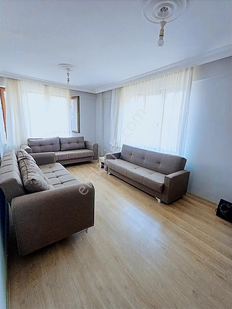 Satılık 2+1 Bakımlı Geniş Daire Güney Cephe Cadde Üzeri - Görsel 7