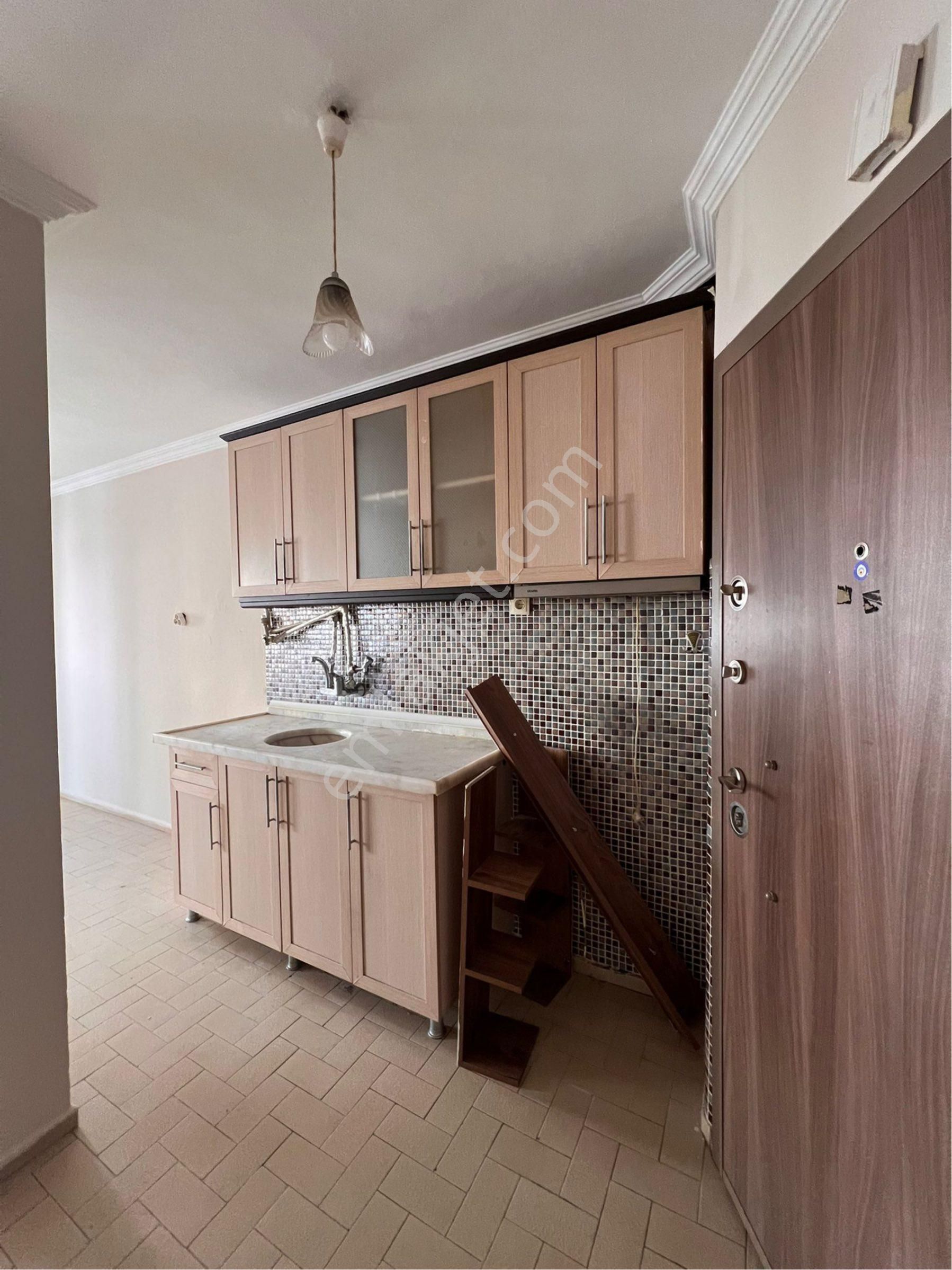 Marmaris Çıldır Mah. Denize 50 Mt Kiralık 1+1 Boş Daire - Görsel 4