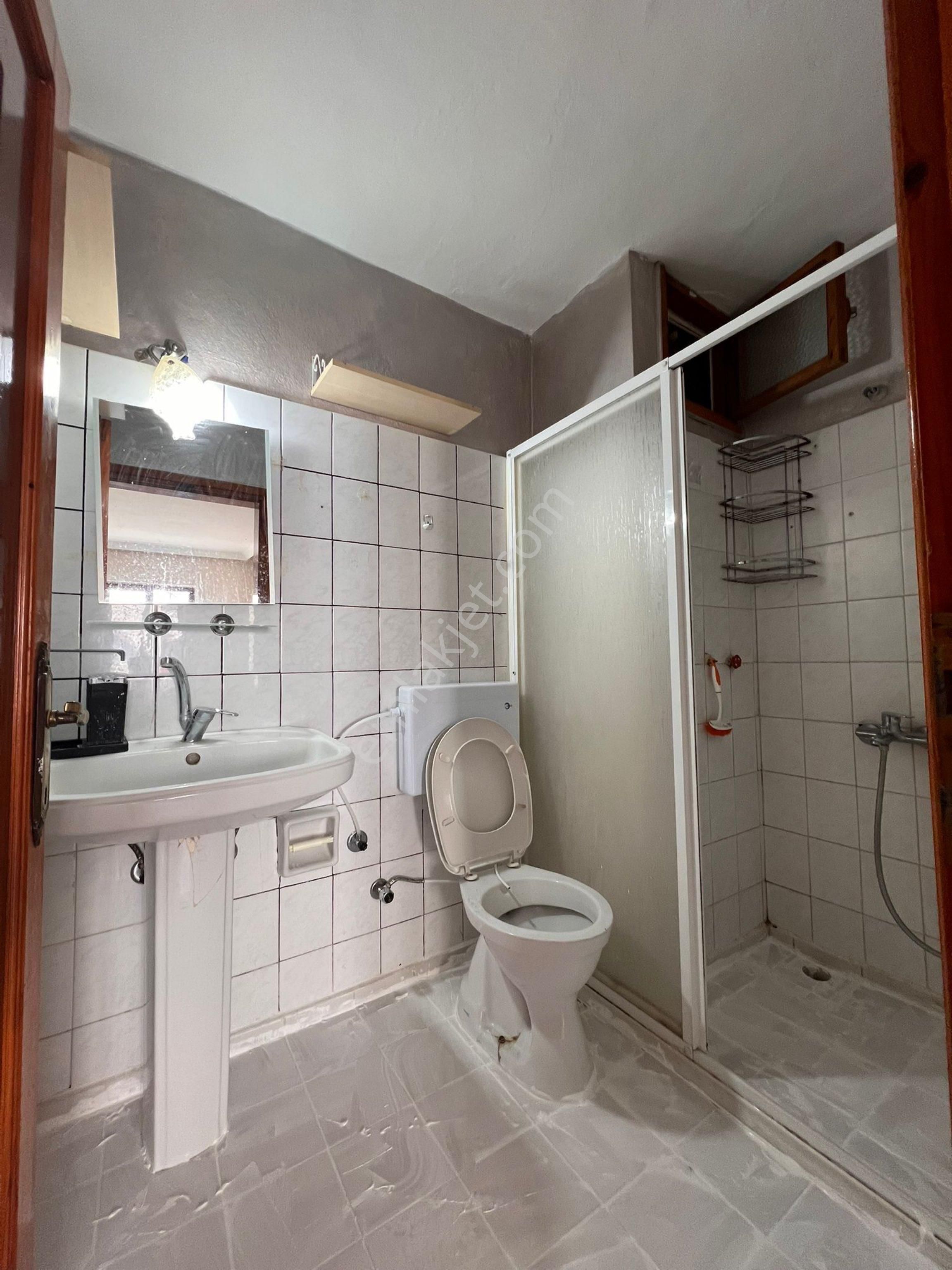 Marmaris Çıldır Mah. Denize 50 Mt Kiralık 1+1 Boş Daire - Görsel 14