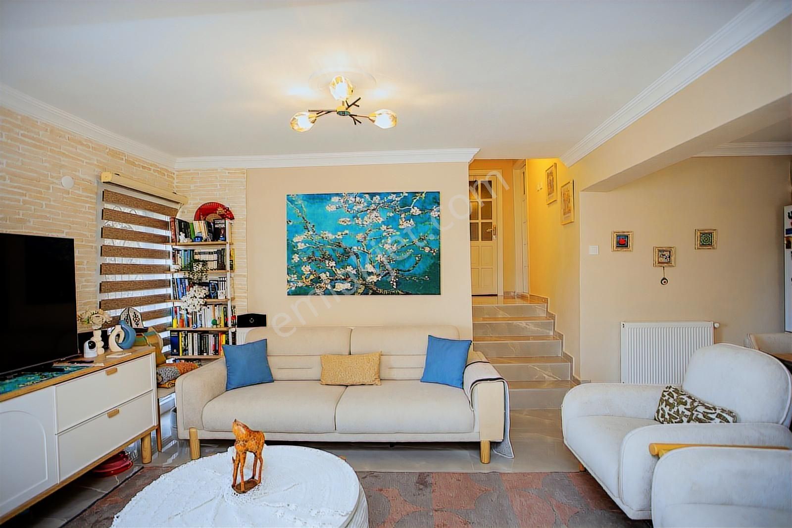 Yenifoça Cumhuriyet Mah. Satılık Deniz Manzaralı 2+1 Daire - Görsel 31