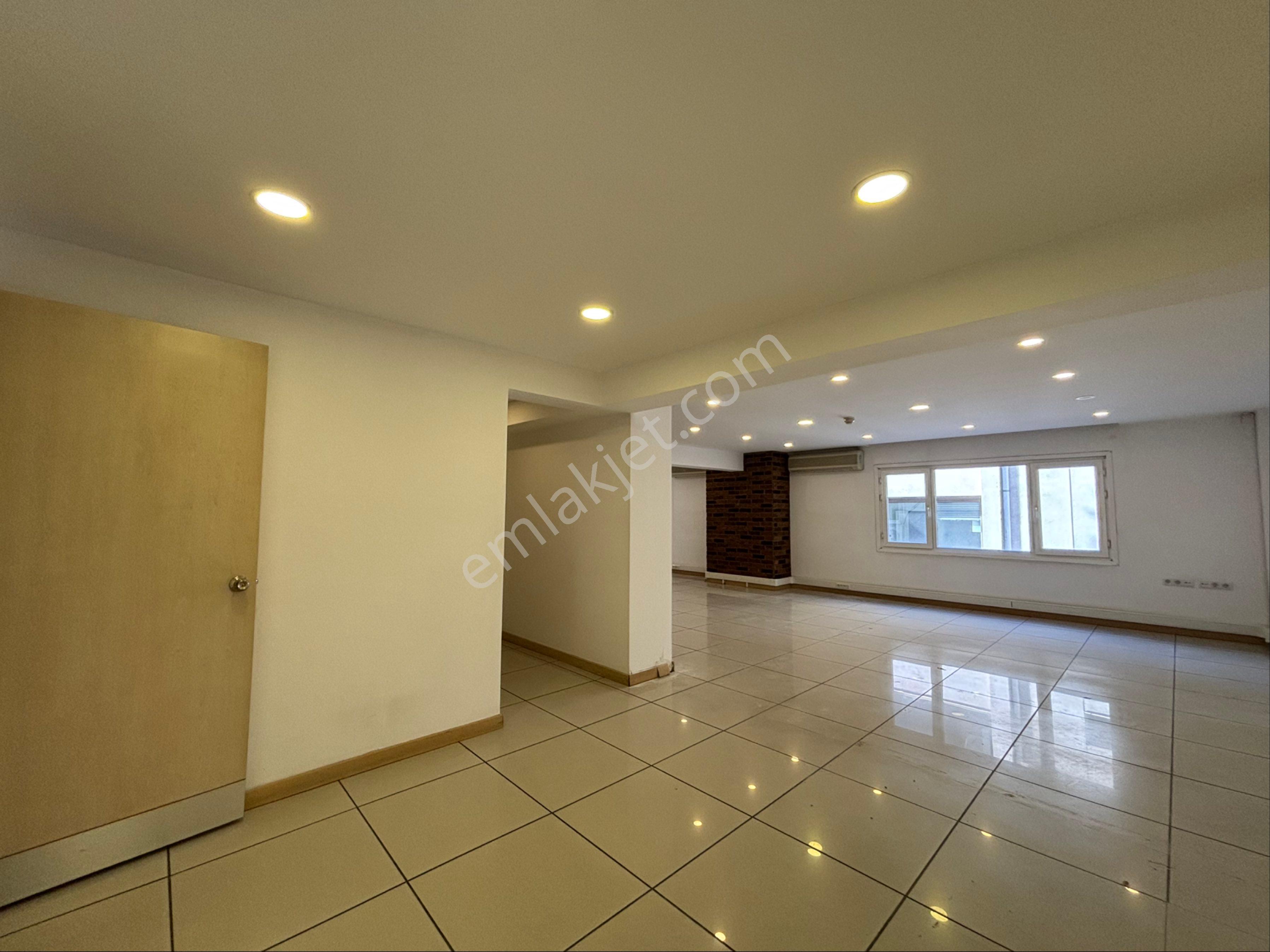 Alsancak Kıbrıs Şehitleri Tam Kat 225m2 4.kat Kiralık İş Yeri! - Görsel 21