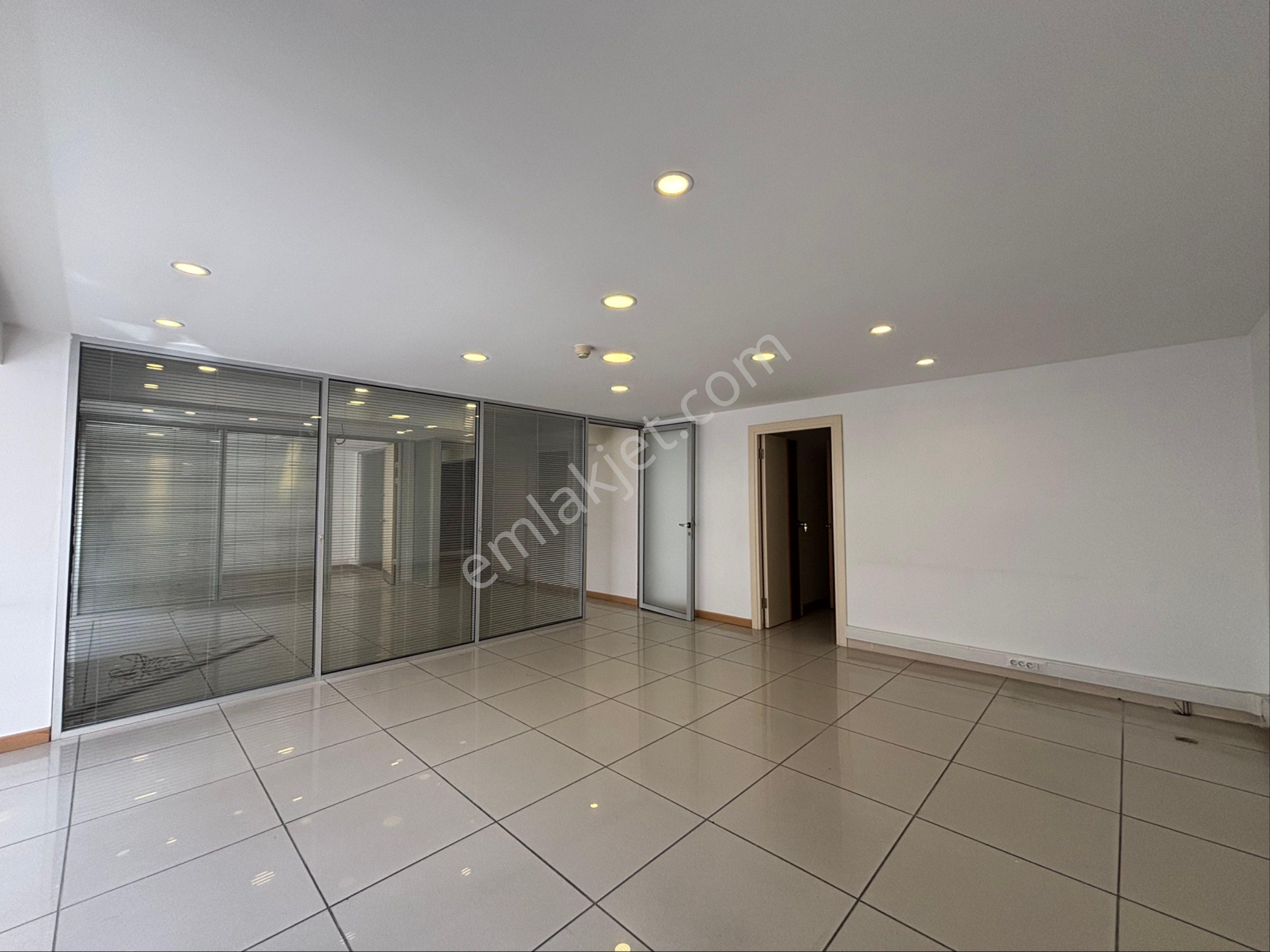 Alsancak Kıbrıs Şehitleri Tam Kat 225m2 4.kat Kiralık İş Yeri! - Görsel 5