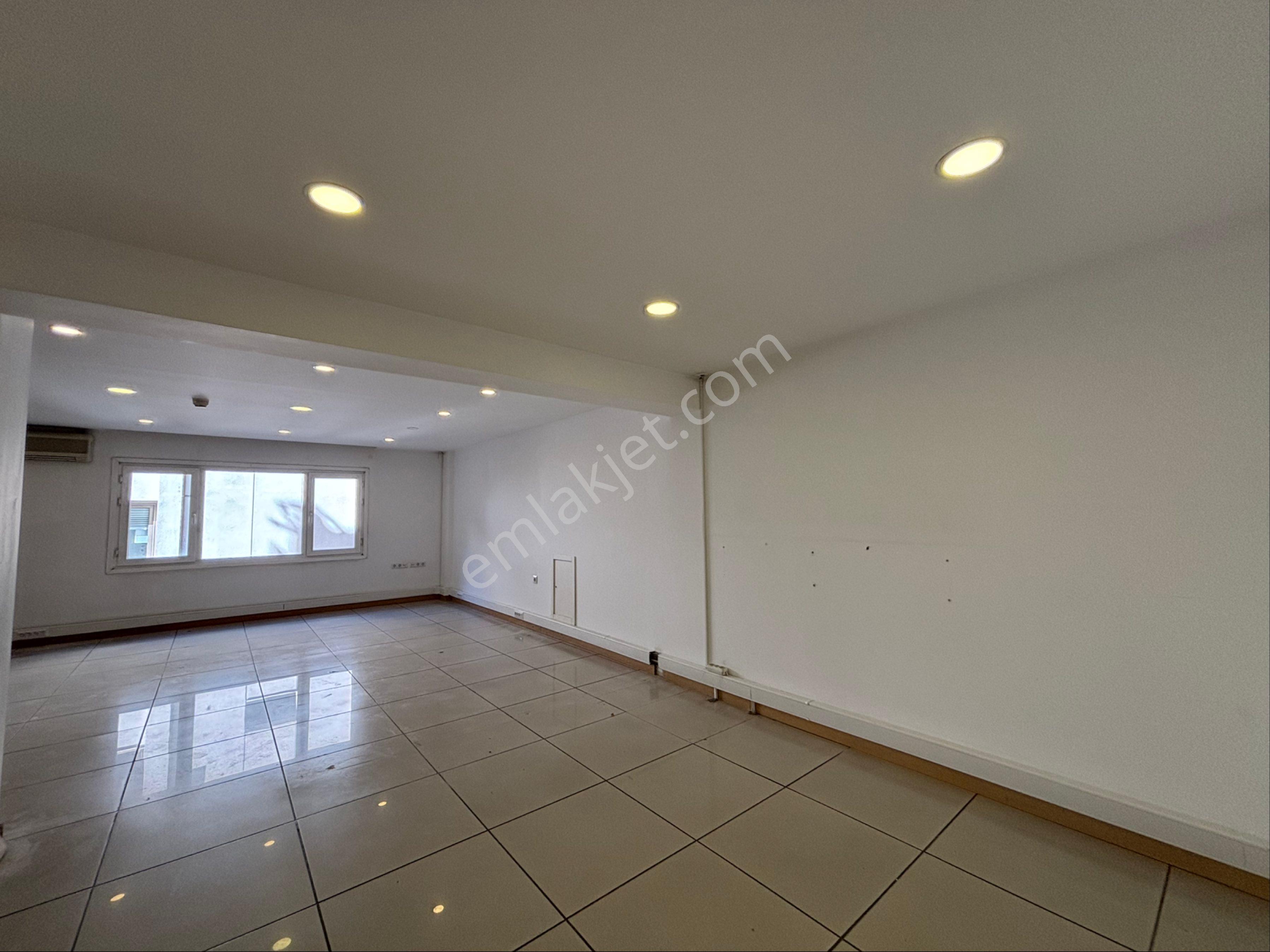 Alsancak Kıbrıs Şehitleri Tam Kat 225m2 4.kat Kiralık İş Yeri! - Görsel 16
