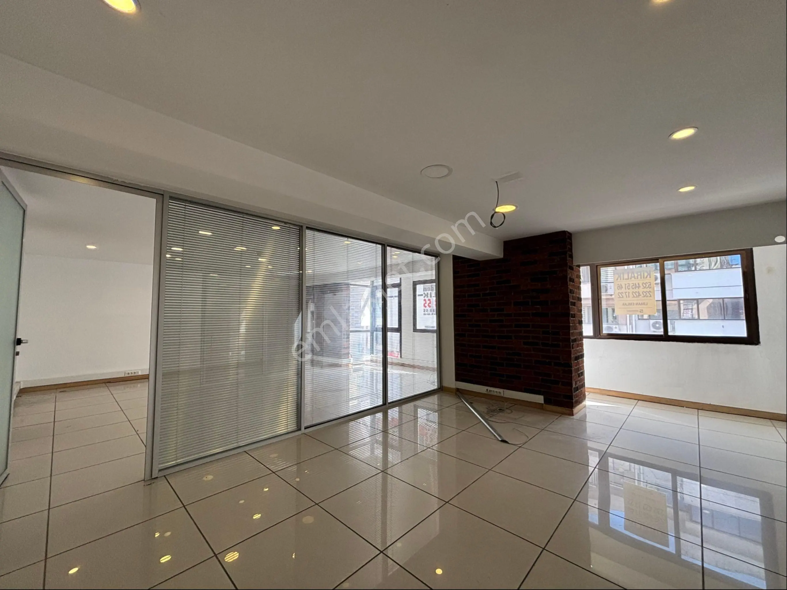 Alsancak Kıbrıs Şehitleri Tam Kat 225m2 4.kat Kiralık İş Yeri! - Görsel 10