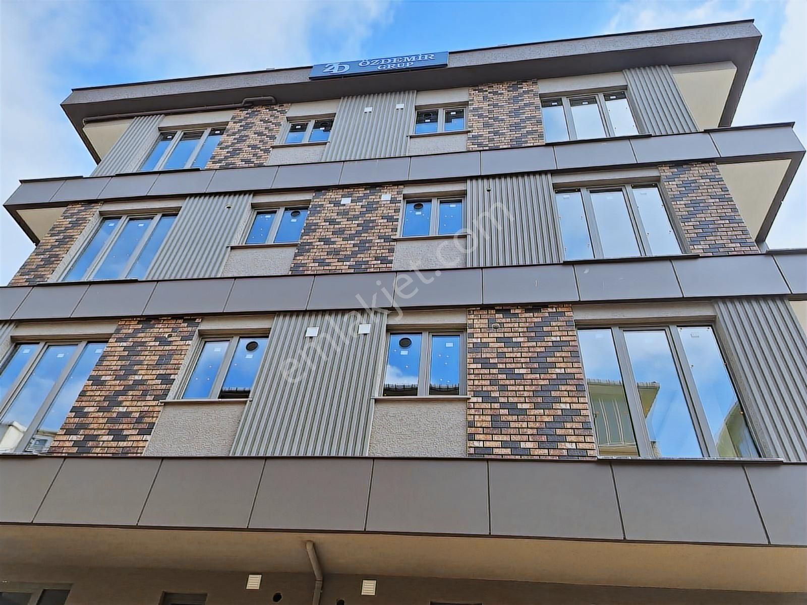 Kayışdağında Satılık 1+1 Sıfır Daire - Görsel 3