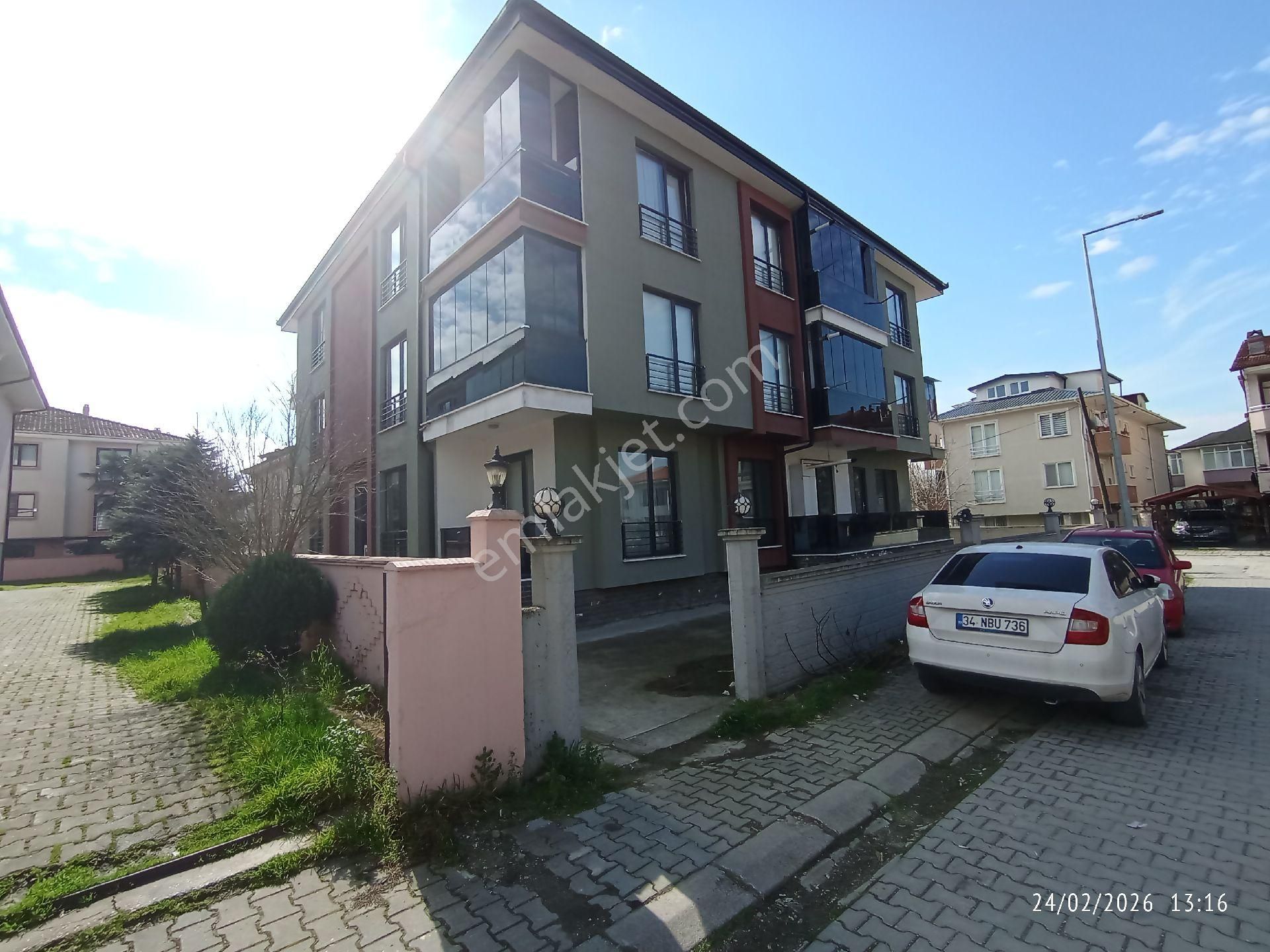 Adapazarı Şeker Mahallesi 3+1 Satılık Daire