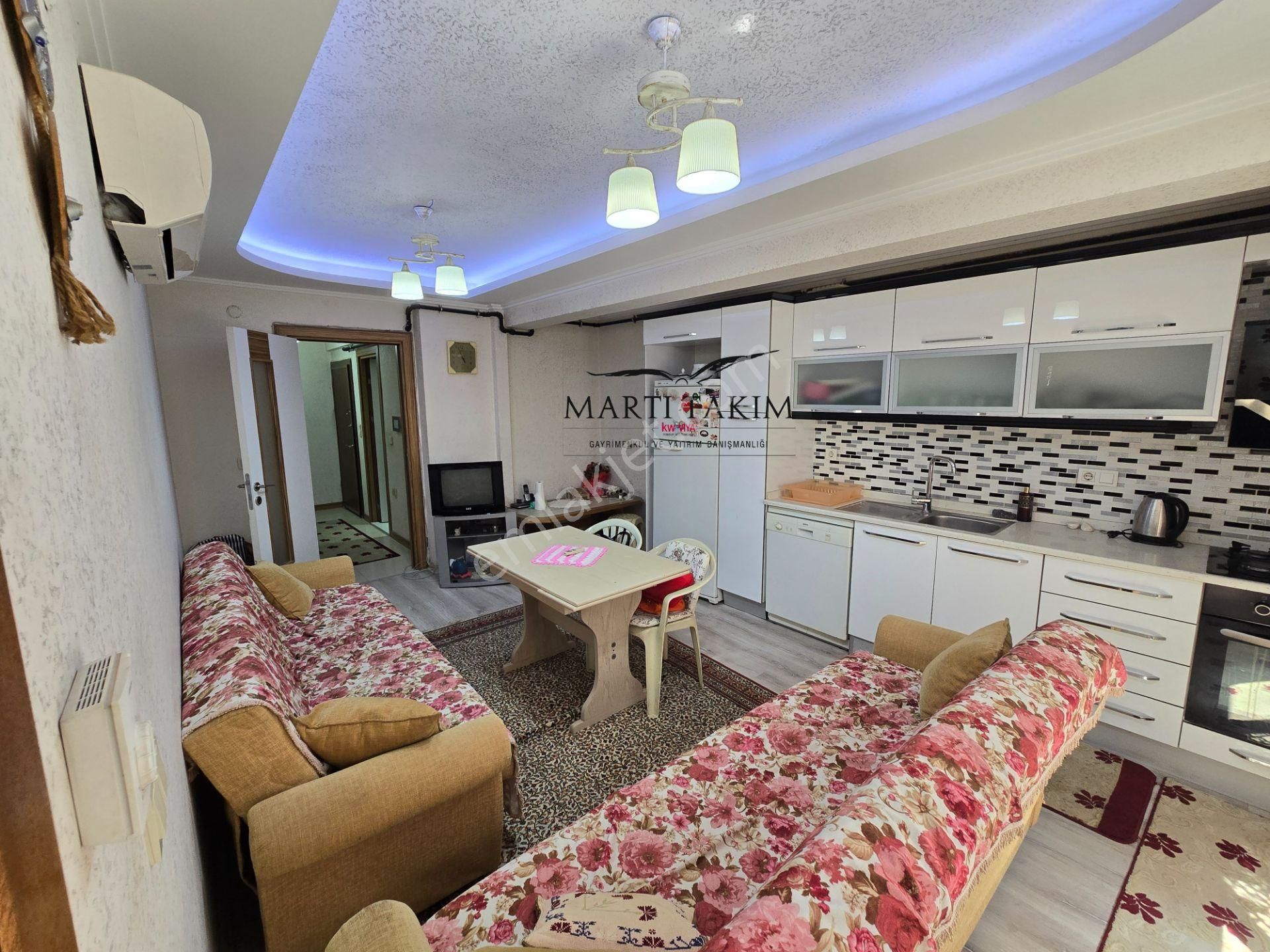 Karşıyaka Merkezi Konumda Satılık 2+1 - Görsel 8