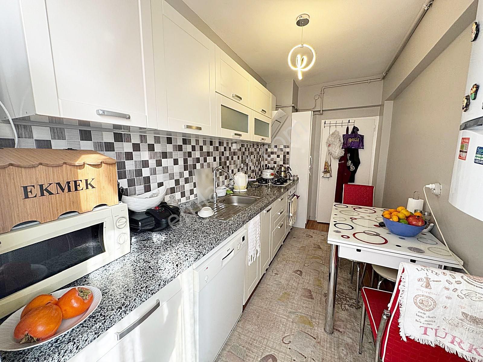 Sanatoryum Cad. Yakını Tepebaşı Mah. 3+1 Katta Manzaralı Acil !! - Görsel 6