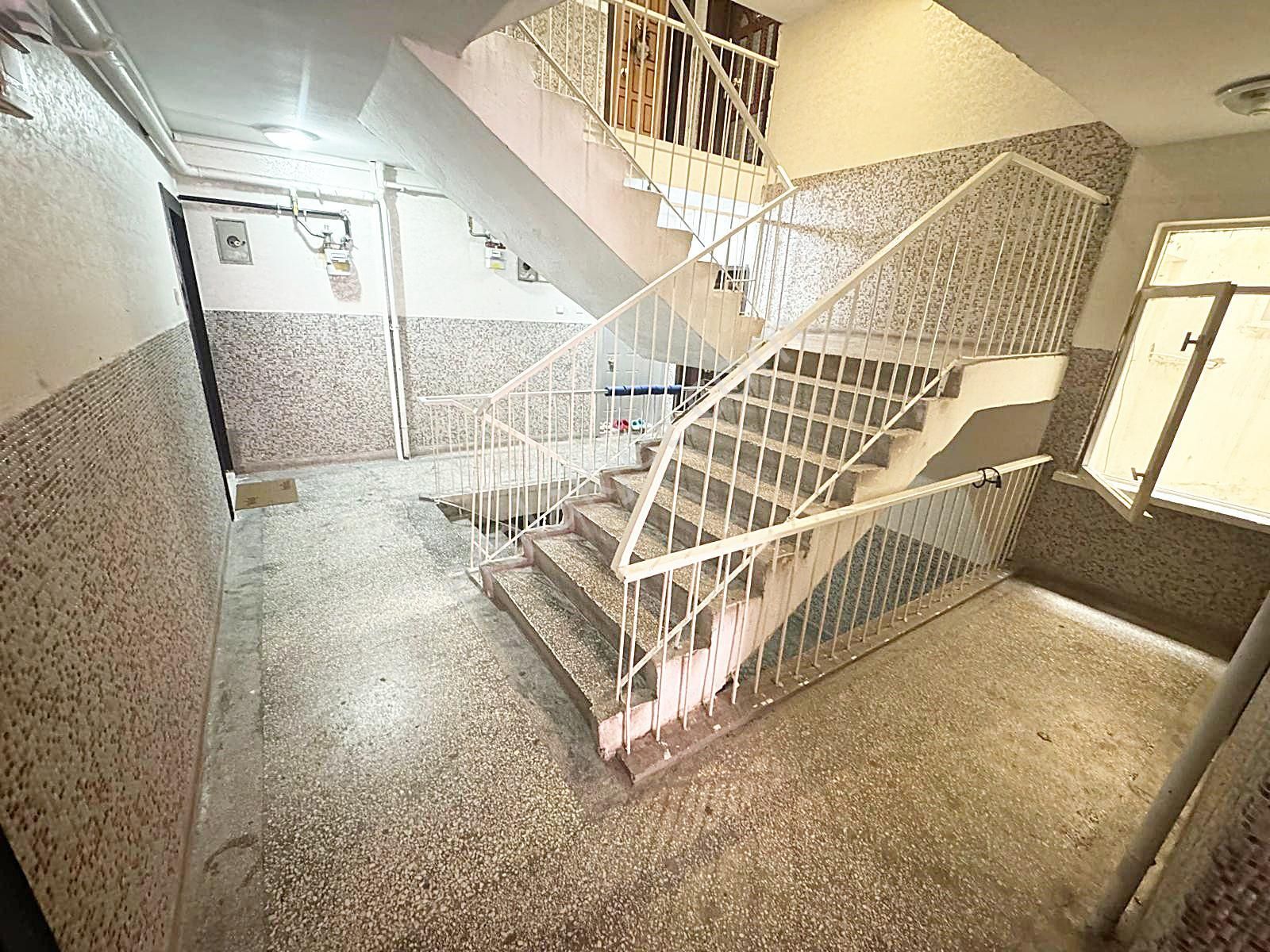 Sanatoryum Cad. Yakını Tepebaşı Mah. 3+1 Katta Manzaralı Acil !! - Görsel 27