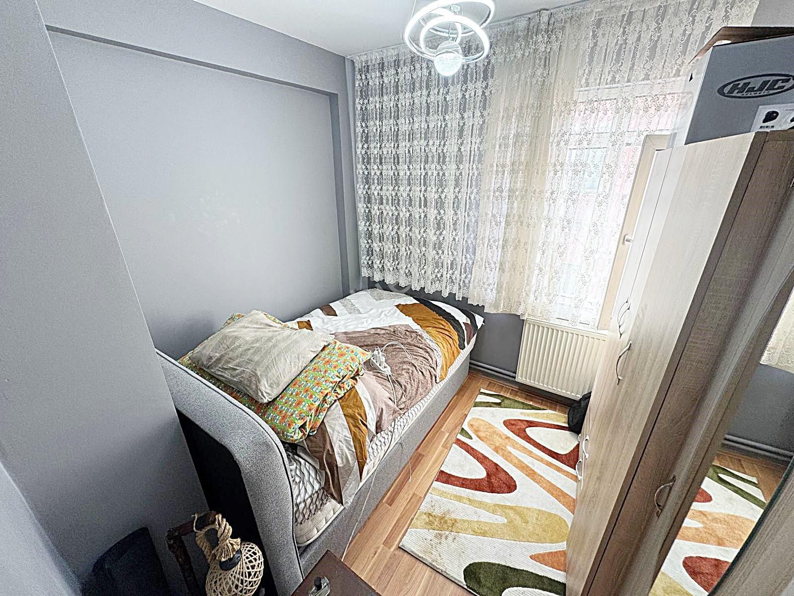 Sanatoryum Cad. Yakını Tepebaşı Mah. 3+1 Katta Manzaralı Acil !! - Görsel 21