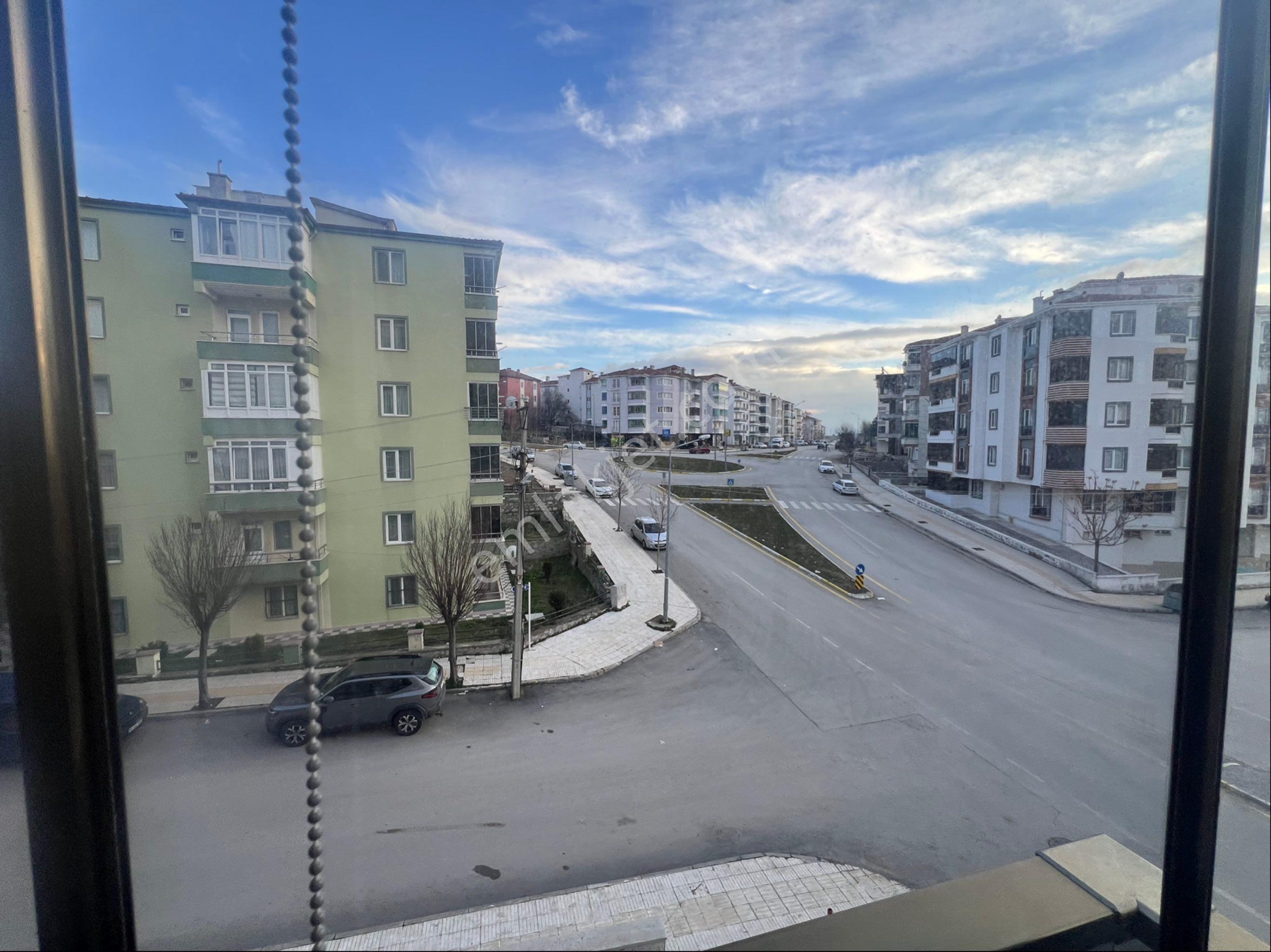 Arkadaş Emlaktan Hacı Bektaş Civarında Bakımlı 3+1 Satılık Daire - Görsel 10