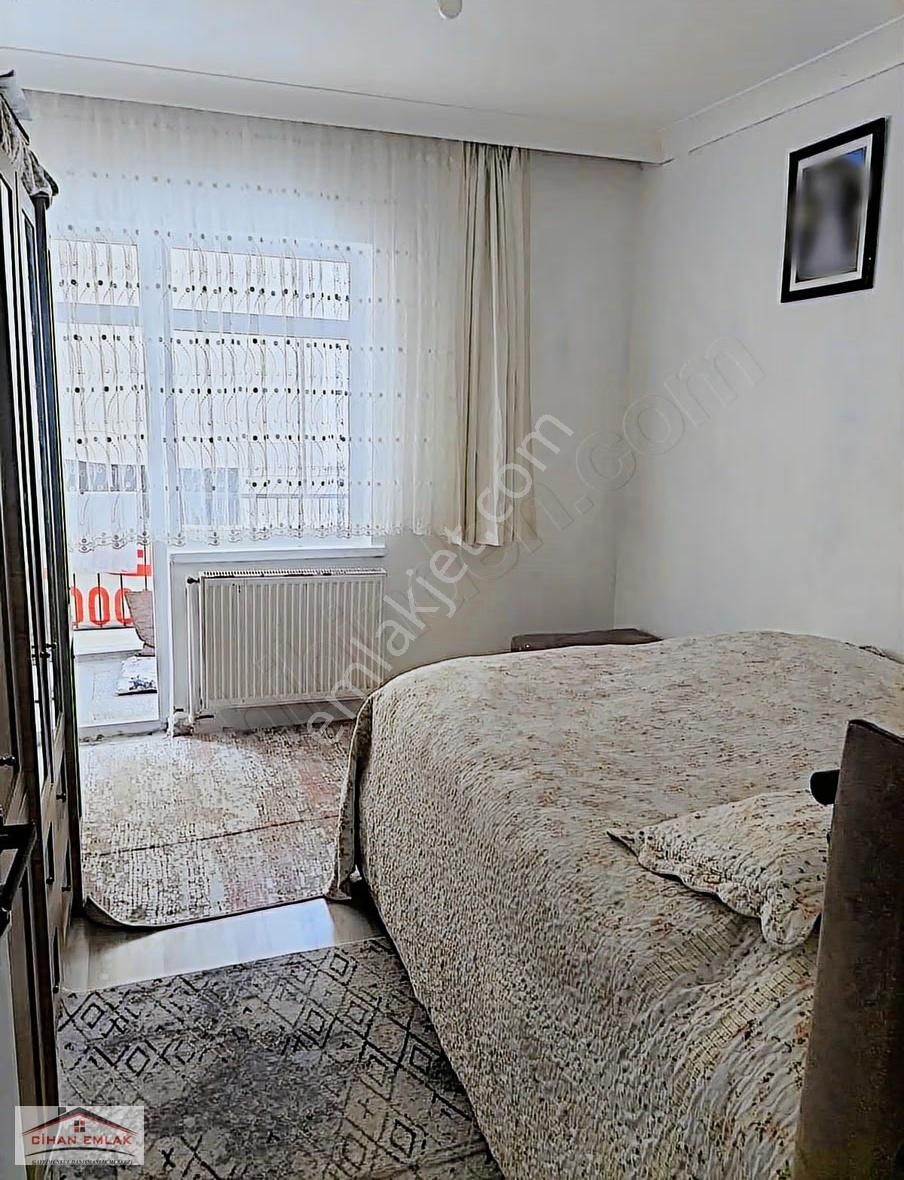 Özevlerde Hastane Metr Yanı Başında Arakat Krediye Uygun İskanlı - Görsel 3