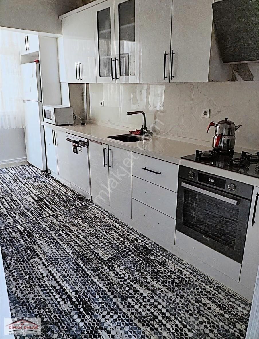 Özevlerde Hastane Metr Yanı Başında Arakat Krediye Uygun İskanlı