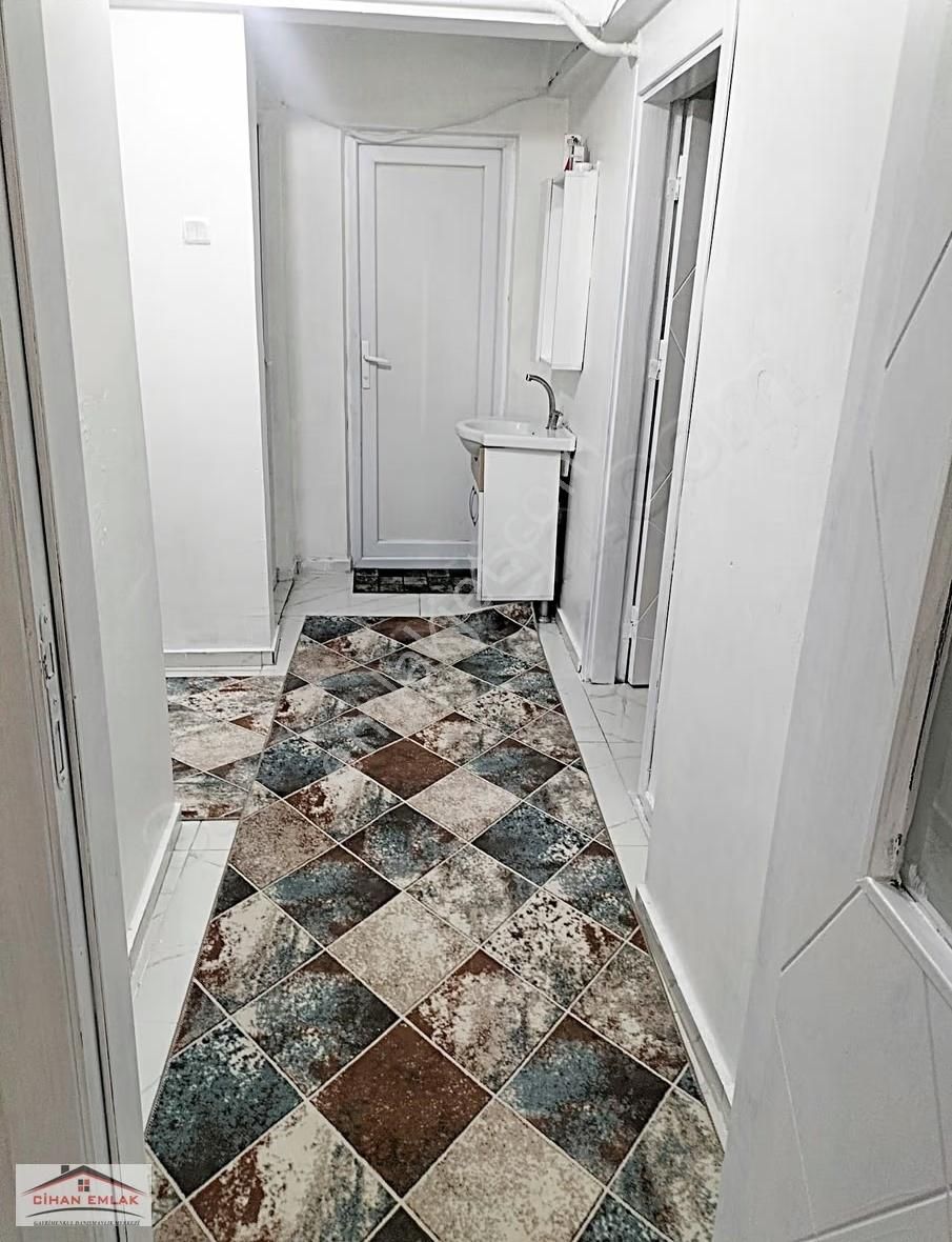 Özevlerde Hastane Metr Yanı Başında Arakat Krediye Uygun İskanlı - Görsel 13