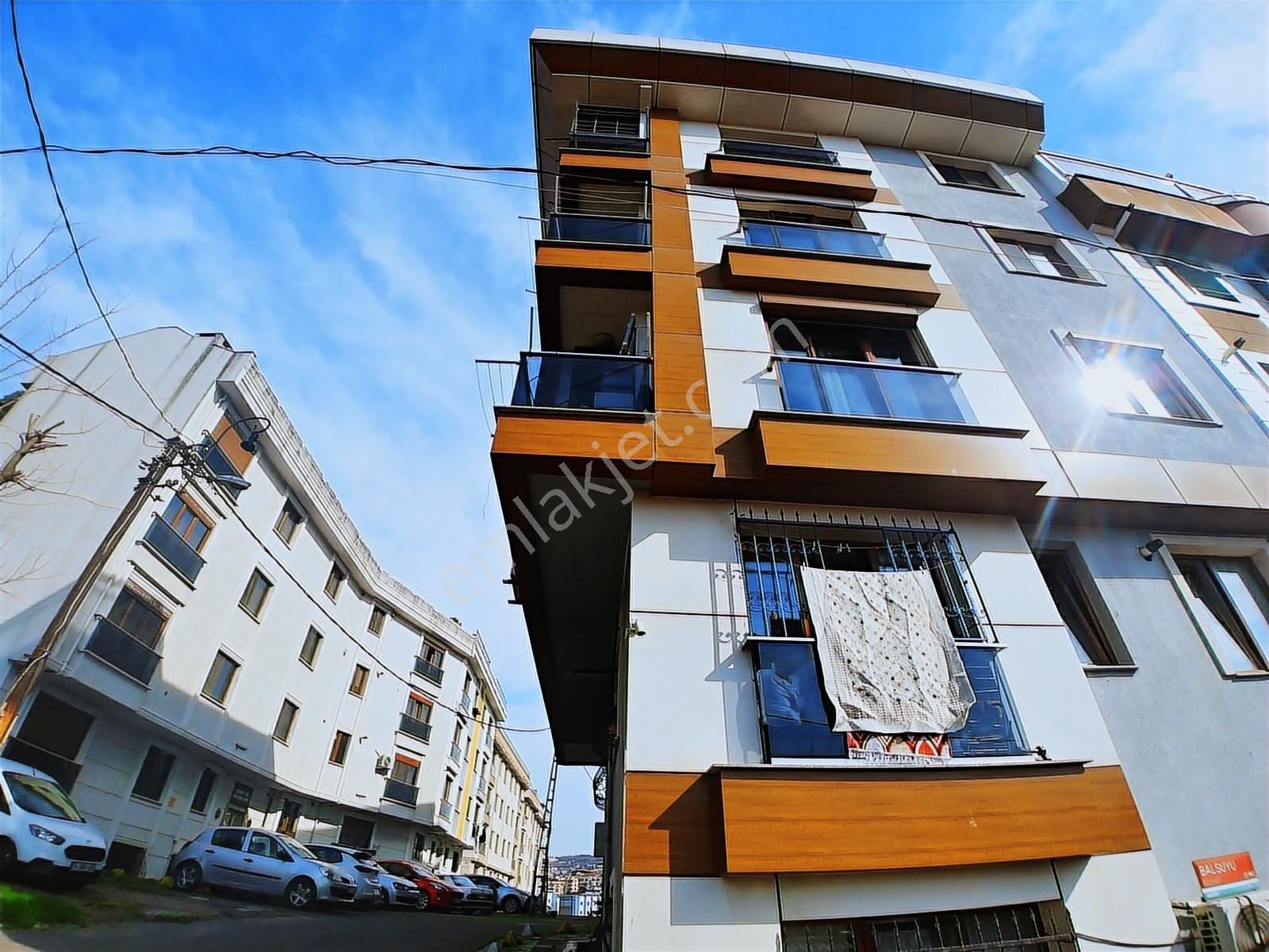 Hasanpaşa'da Merkezi Konumda Balkonlu-iskanlı-kapalı Mutfaklı - Görsel 14