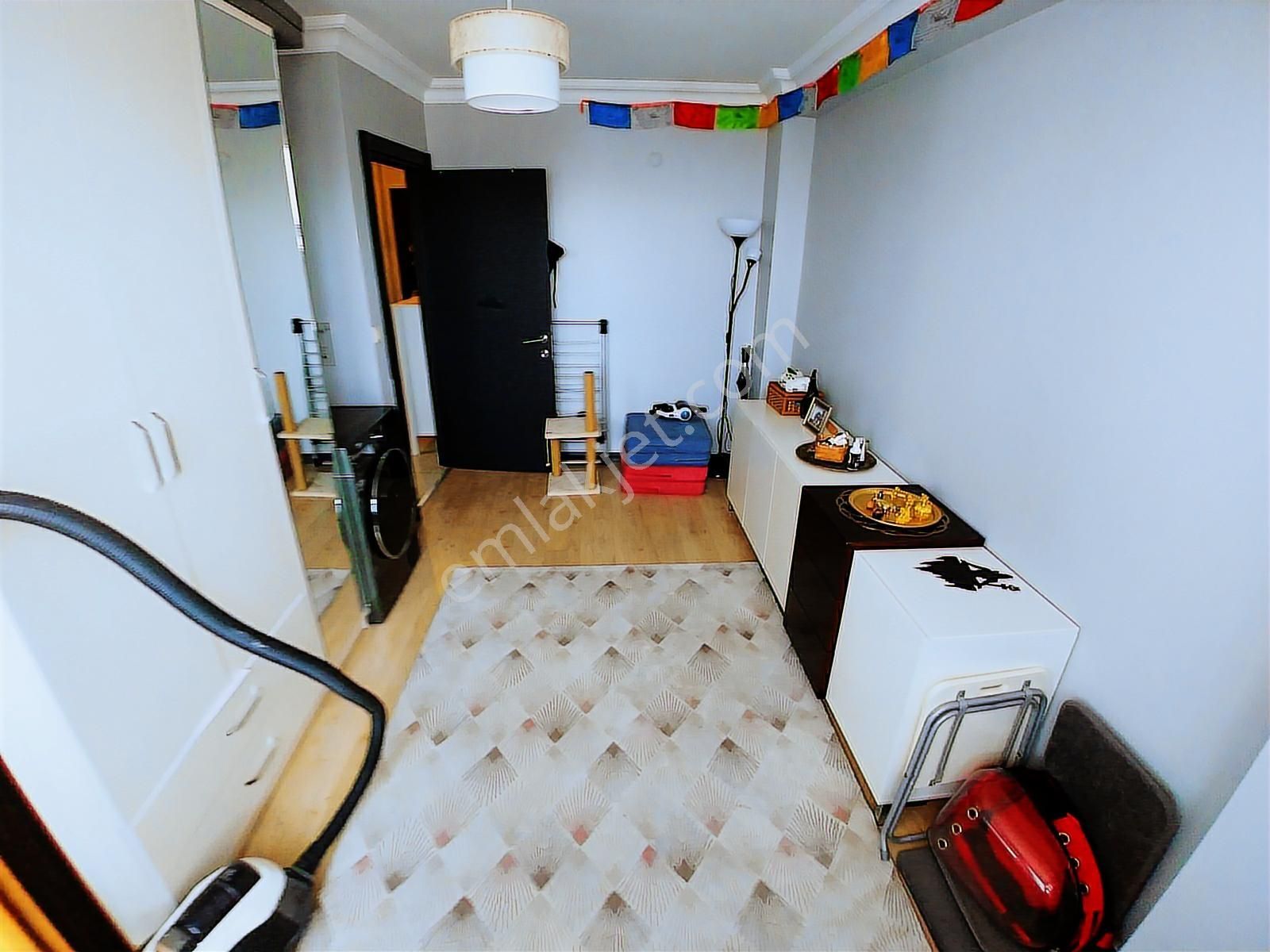 Hasanpaşa'da Merkezi Konumda Balkonlu-iskanlı-kapalı Mutfaklı - Görsel 19