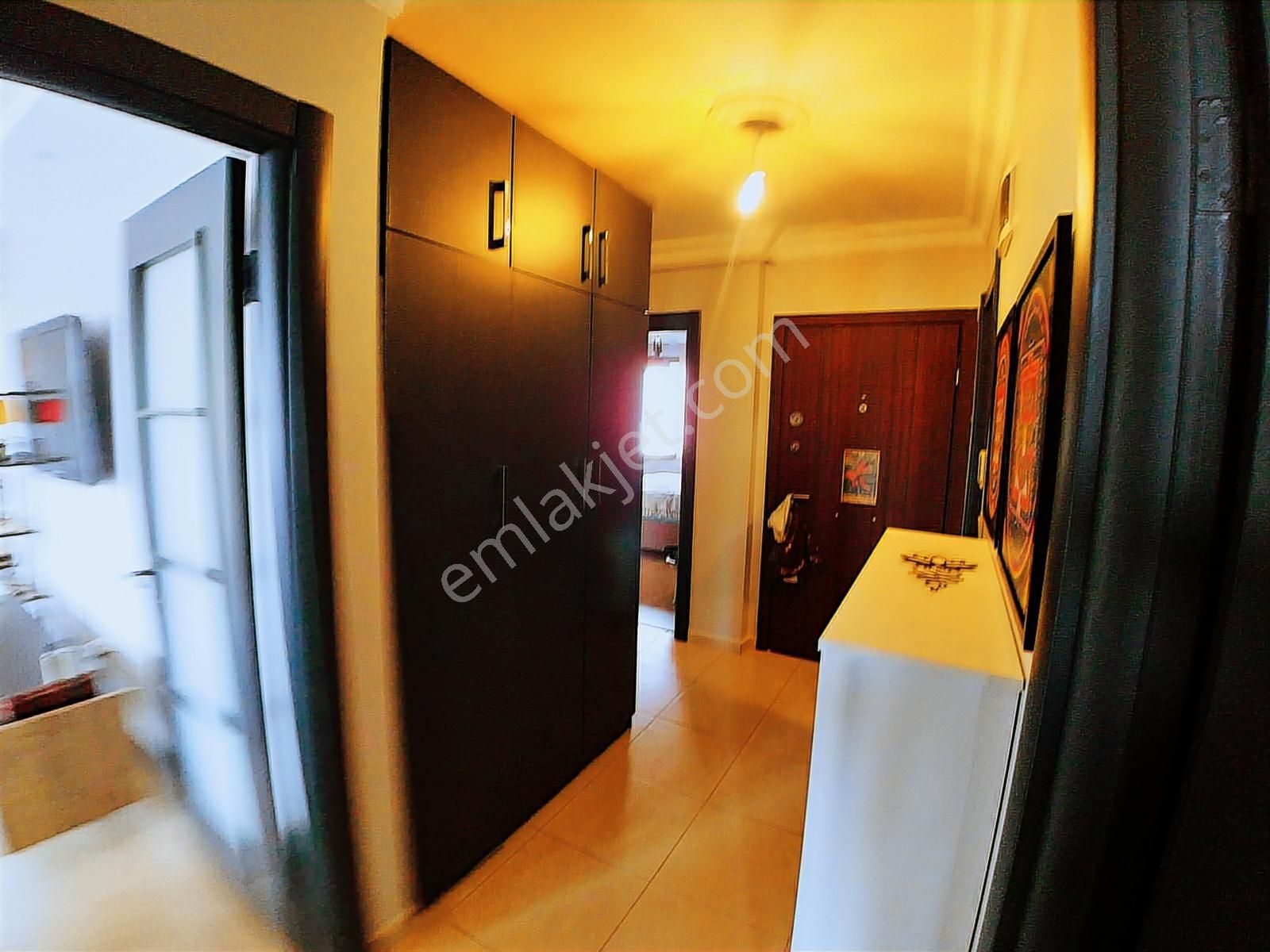 Hasanpaşa'da Merkezi Konumda Balkonlu-iskanlı-kapalı Mutfaklı - Görsel 15