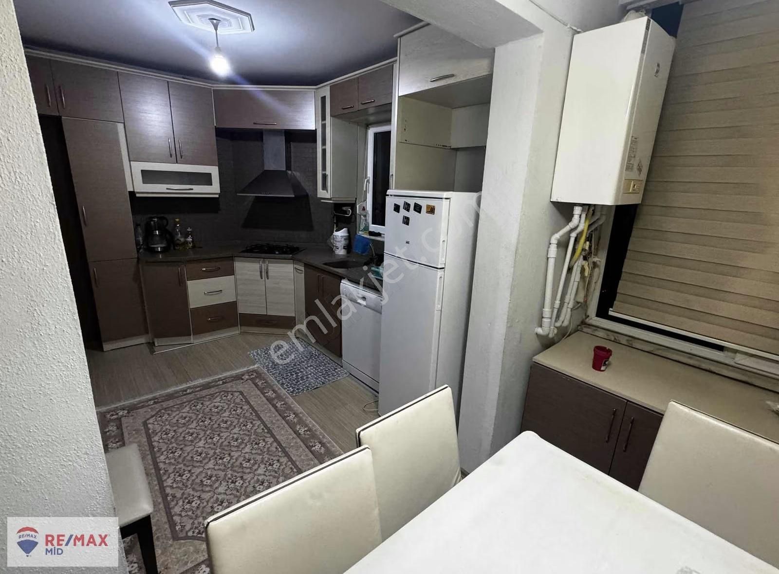 Bahçelievler'de Eşyalı Kiralık 3+1 Daire (125 M²) - Görsel 19