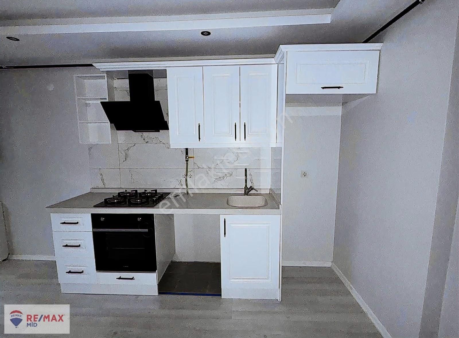 Çarşıya Yürüme Mesafesınde, Sıfır, Yerden Isıtmalı, Kiralık 1+1 - Görsel 10