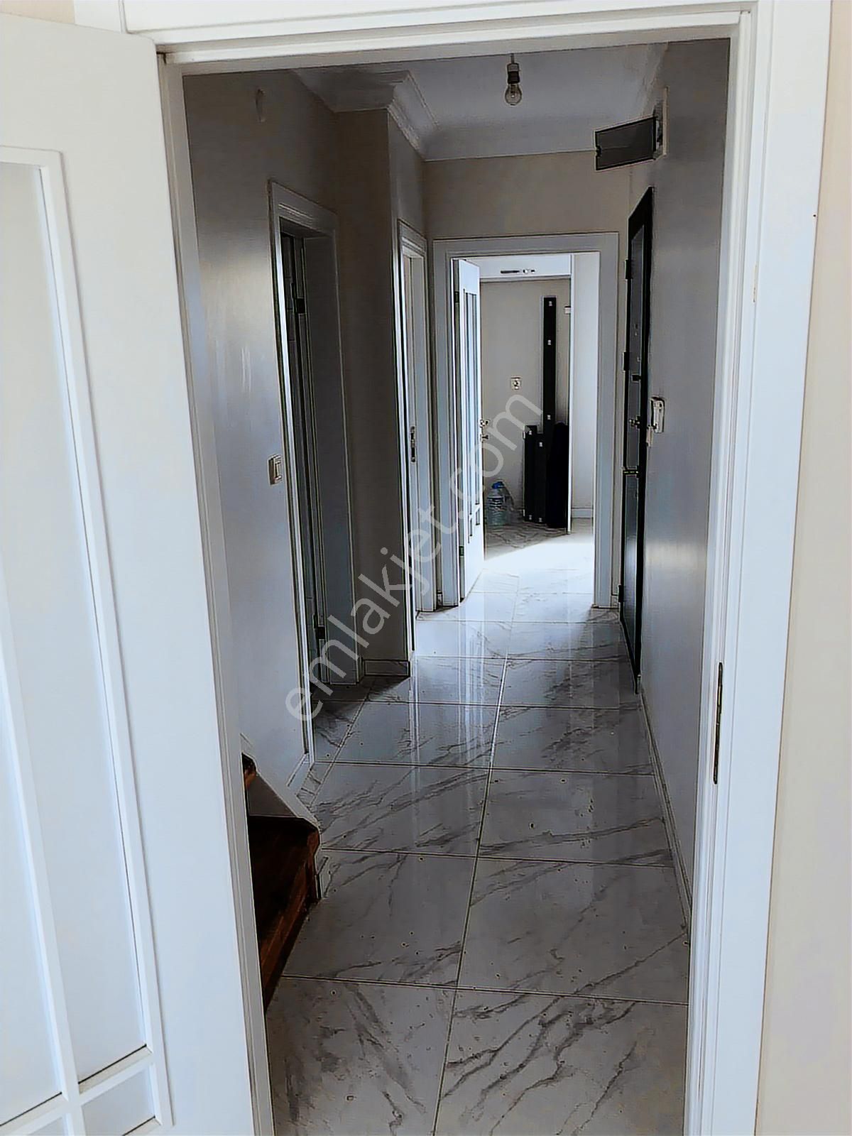 Mimar Sinan Mah'de Pazara Yakın Çift Banyolu 4+1 Dubleks Daire - Görsel 32