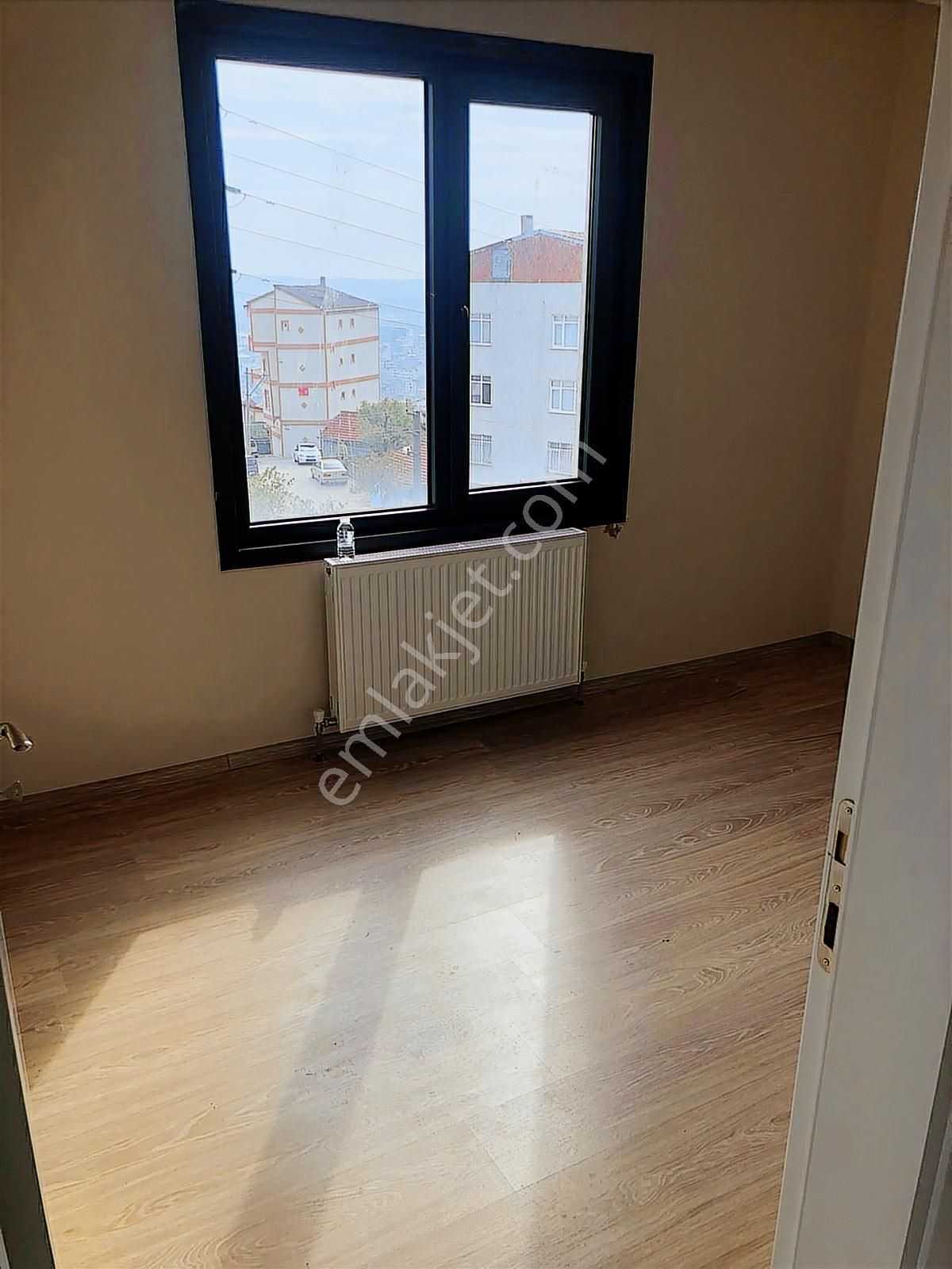 Mimar Sinan Mah'de Pazara Yakın Çift Banyolu 4+1 Dubleks Daire - Görsel 8