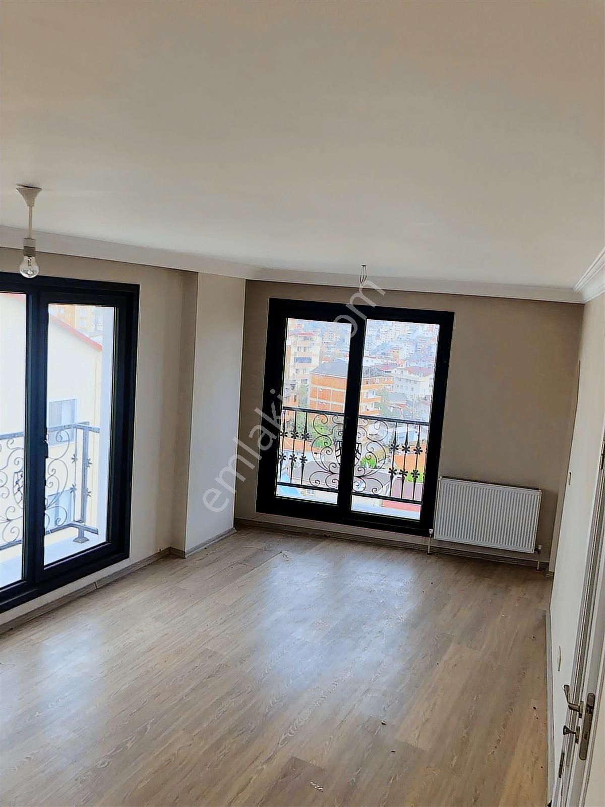 Mimar Sinan Mah'de Pazara Yakın Çift Banyolu 4+1 Dubleks Daire - Görsel 33