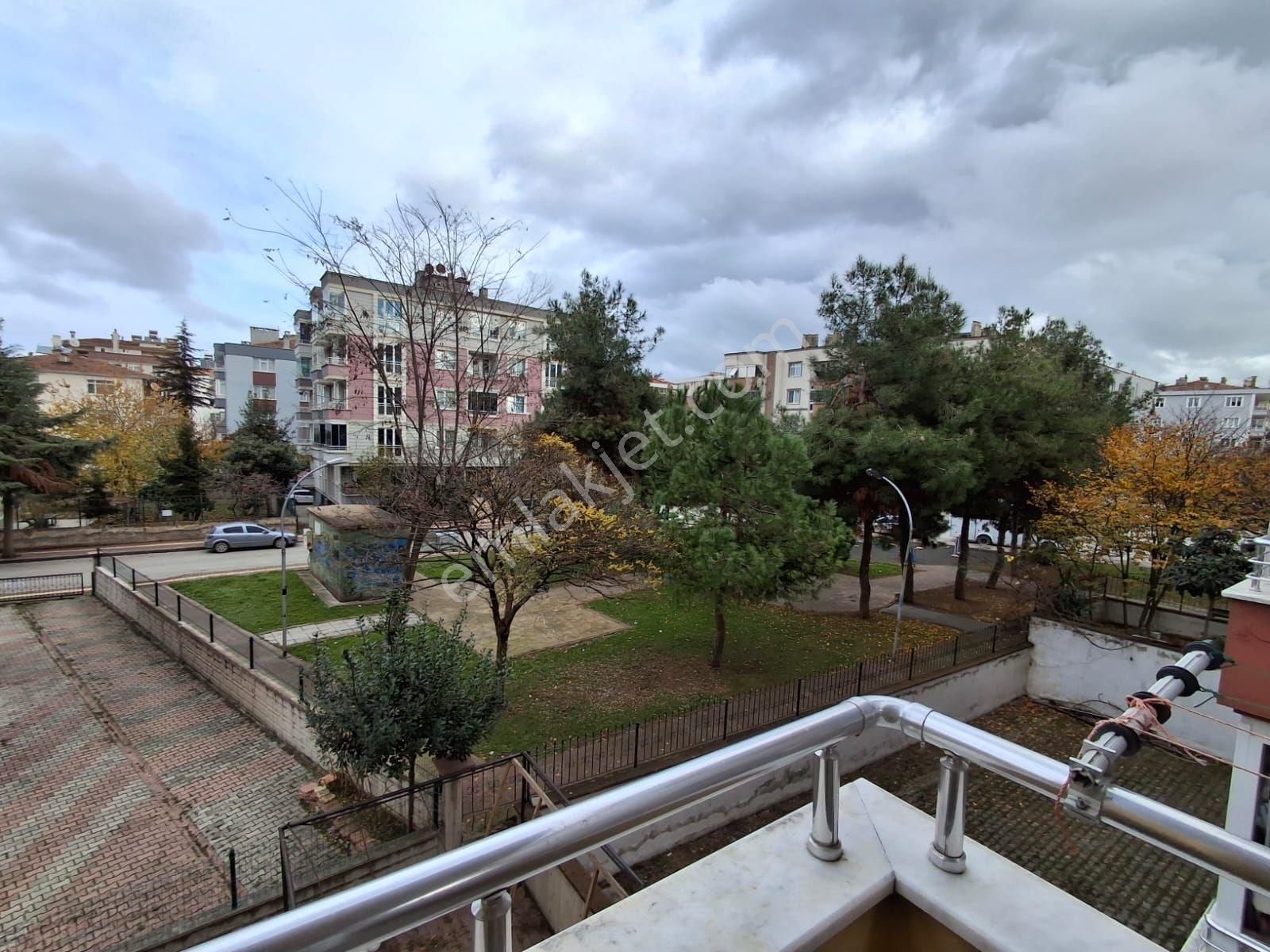 Evim-nur'dan Ömürevleri Mh. 3+1 1.kat Ebeveyn Banyolu Fırsat Daire - Görsel 19