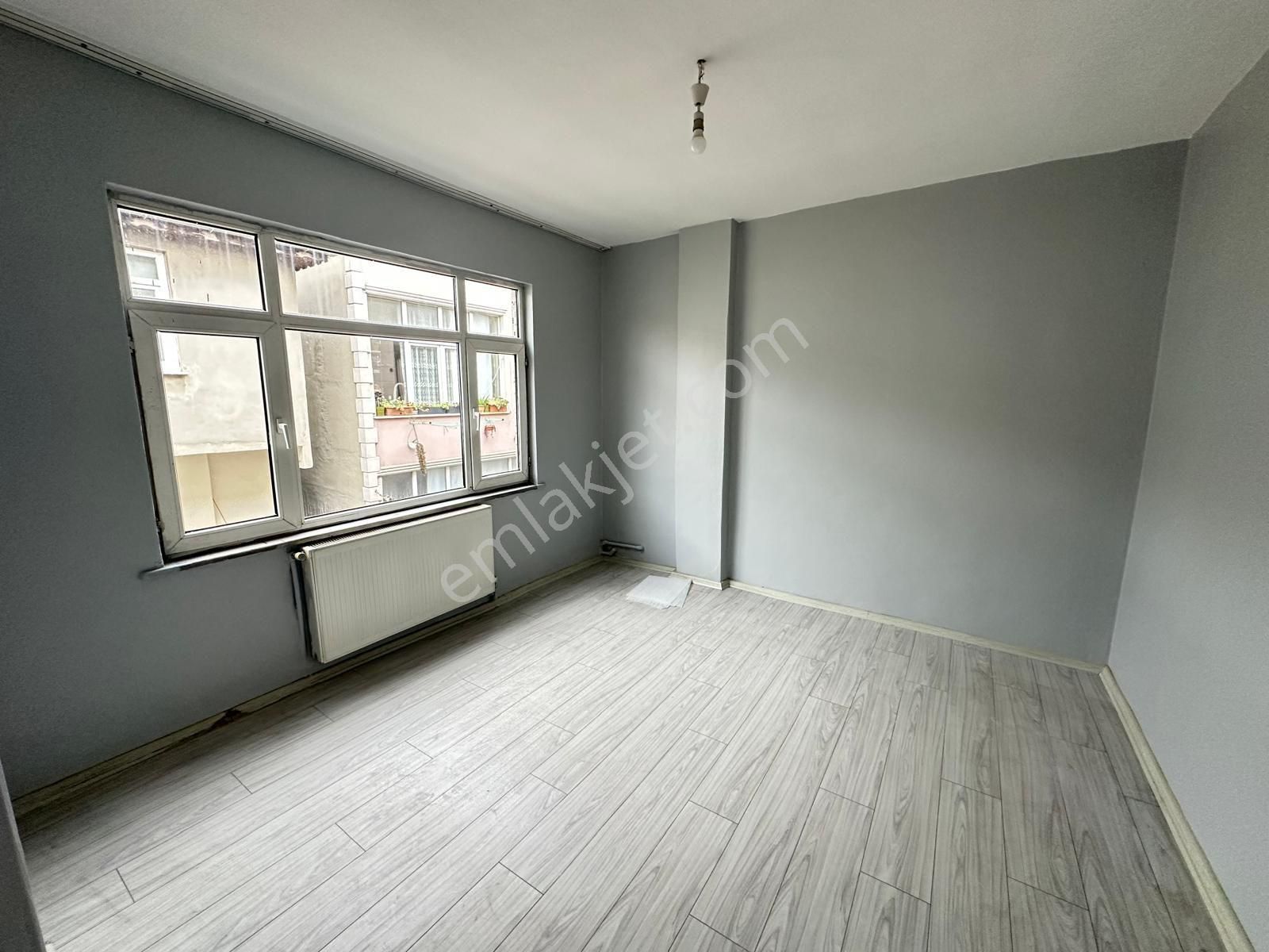 Kiralık 4 Kat Asansör Yok - Görsel 2