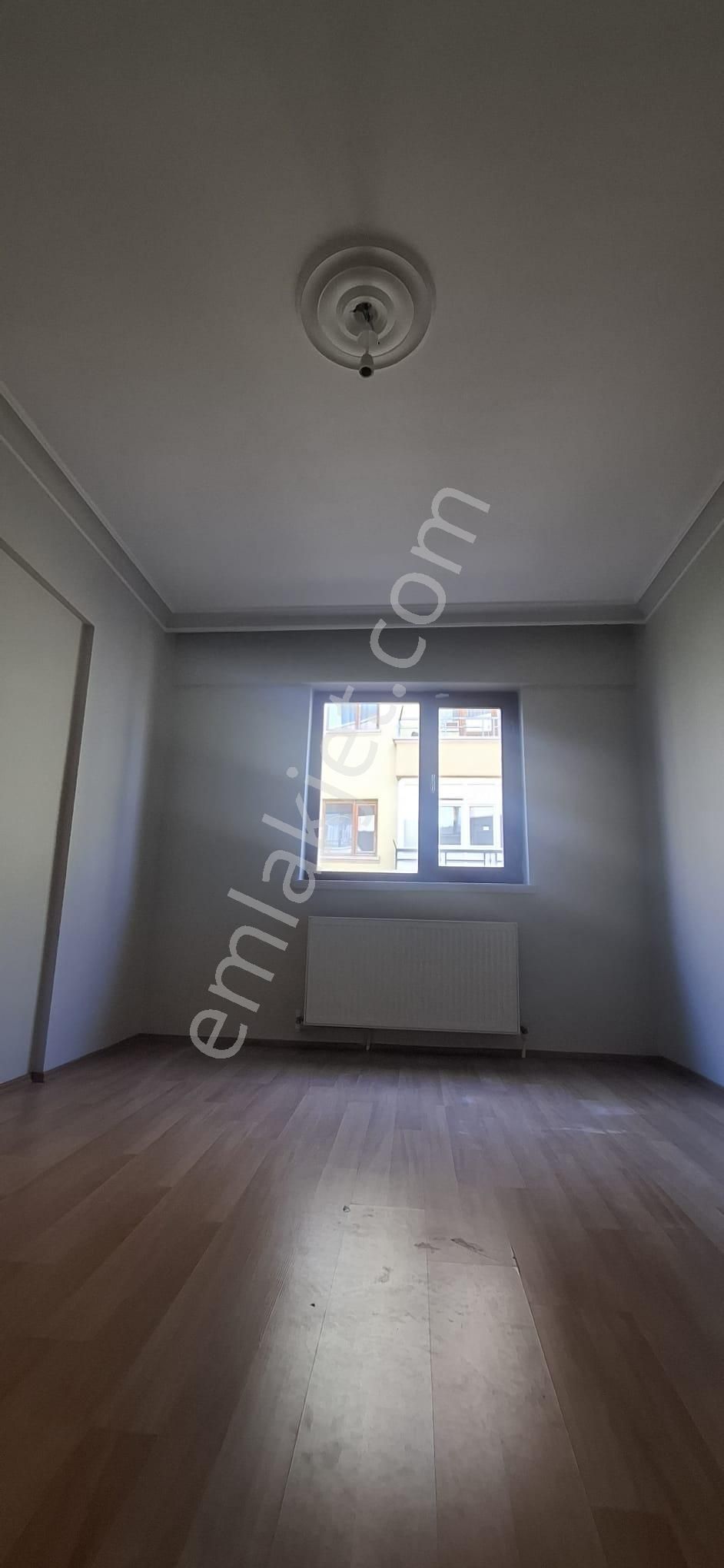 Altındağ - Karapürçek Mahallesi Ön Cephe, Asasnörlü, Caddeye Yakın 3+1 Satılık Daire !!! - Görsel 8