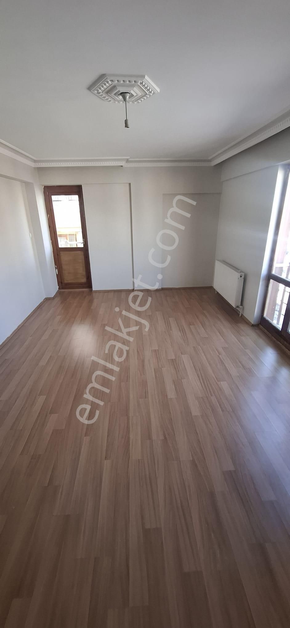 Altındağ - Karapürçek Mahallesi Ön Cephe, Asasnörlü, Caddeye Yakın 3+1 Satılık Daire !!! - Görsel 11