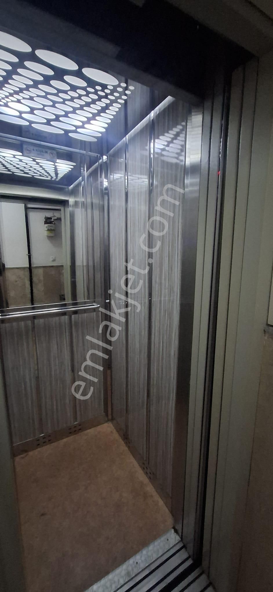 Altındağ - Karapürçek Mahallesi Ön Cephe, Asasnörlü, Caddeye Yakın 3+1 Satılık Daire !!! - Görsel 26