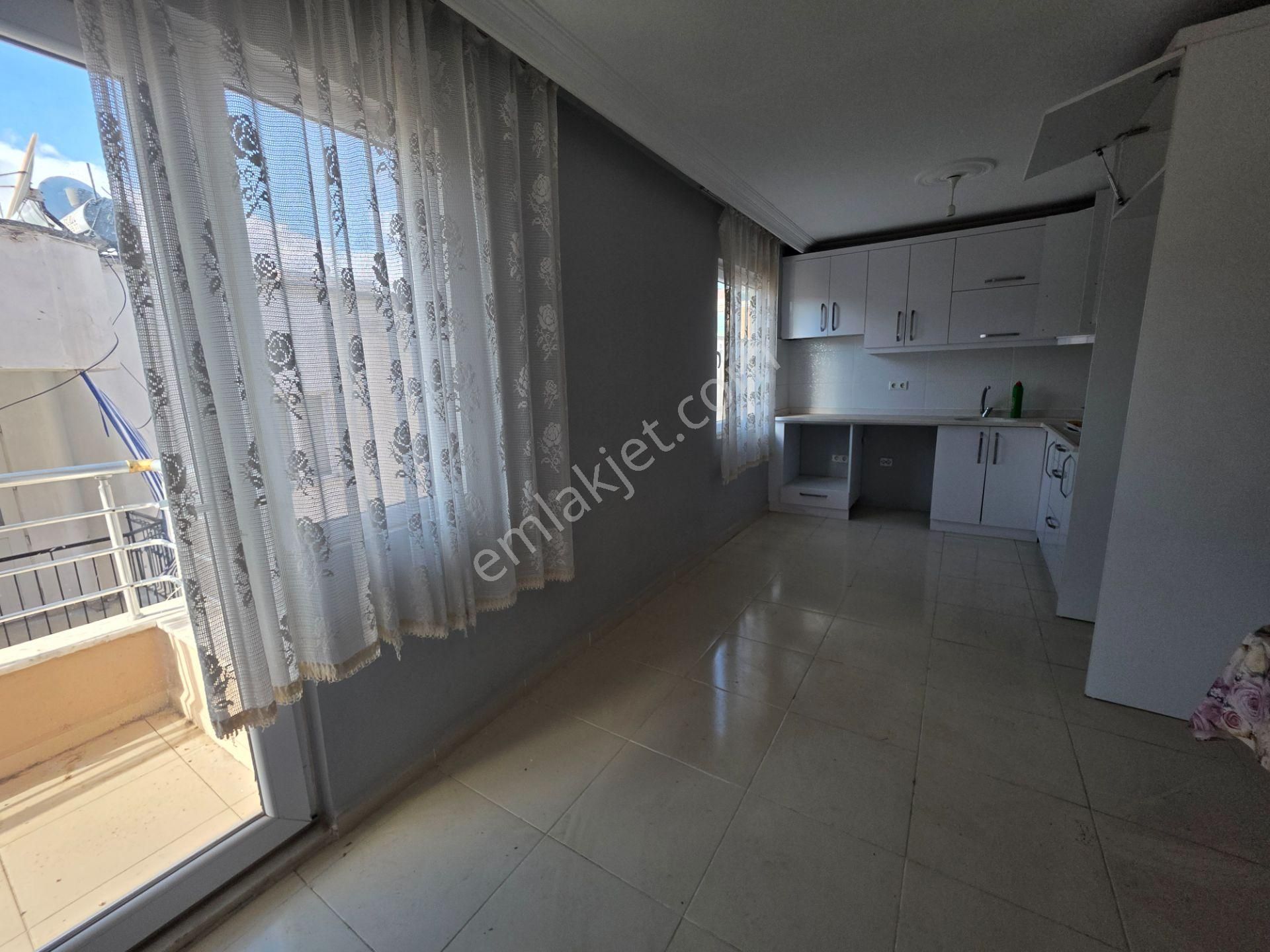 Şehrin Kalbinde Geniş Ve Ferah Yaşam - Görsel 23