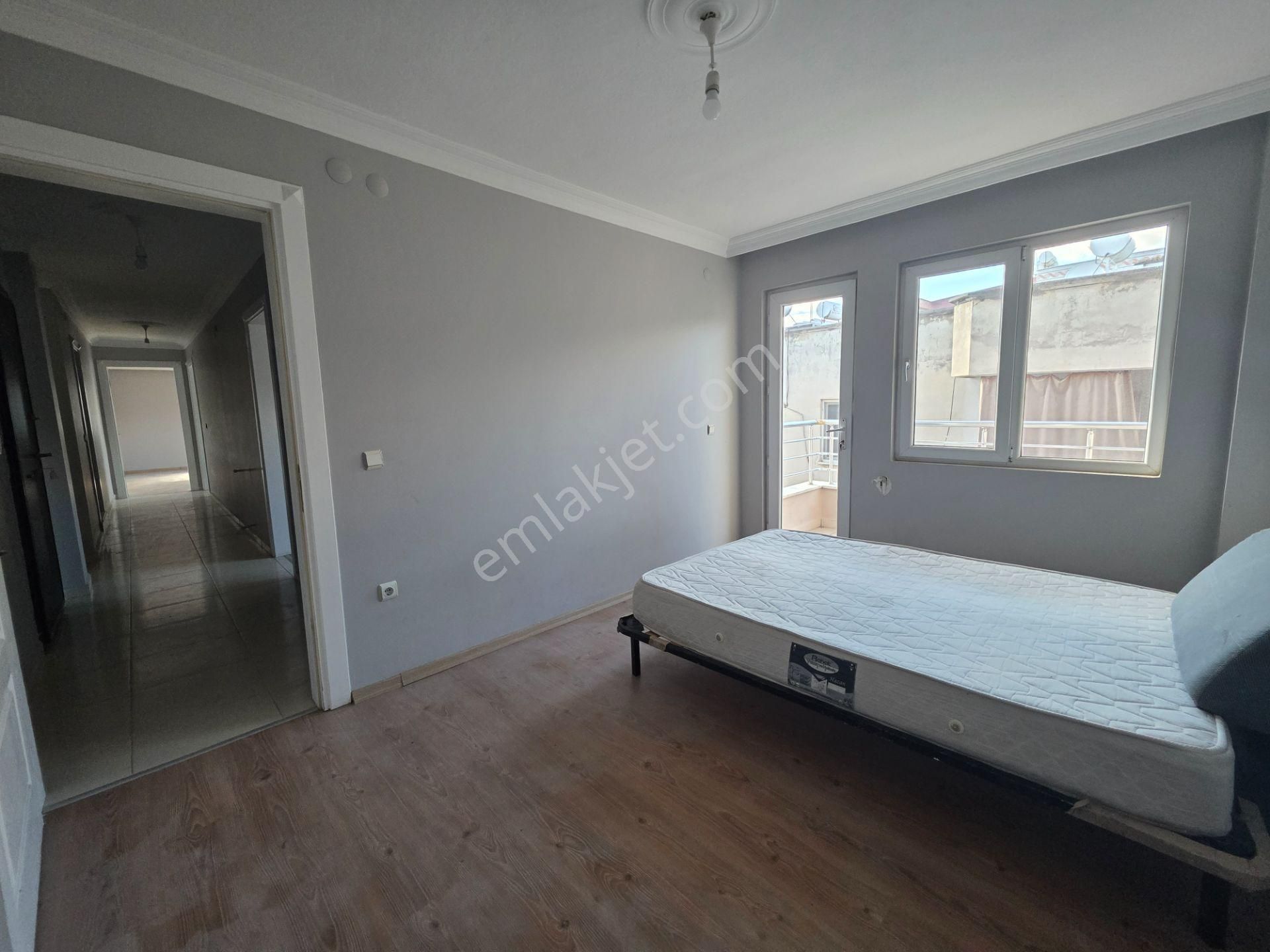 Şehrin Kalbinde Geniş Ve Ferah Yaşam - Görsel 15