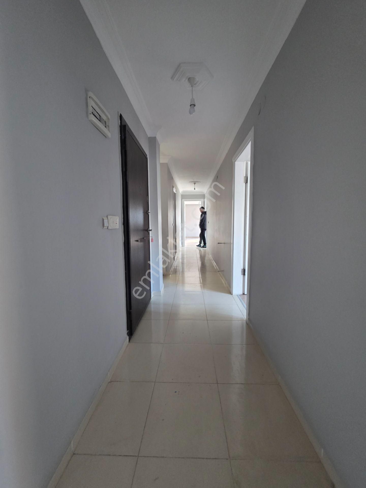 Şehrin Kalbinde Geniş Ve Ferah Yaşam - Görsel 17