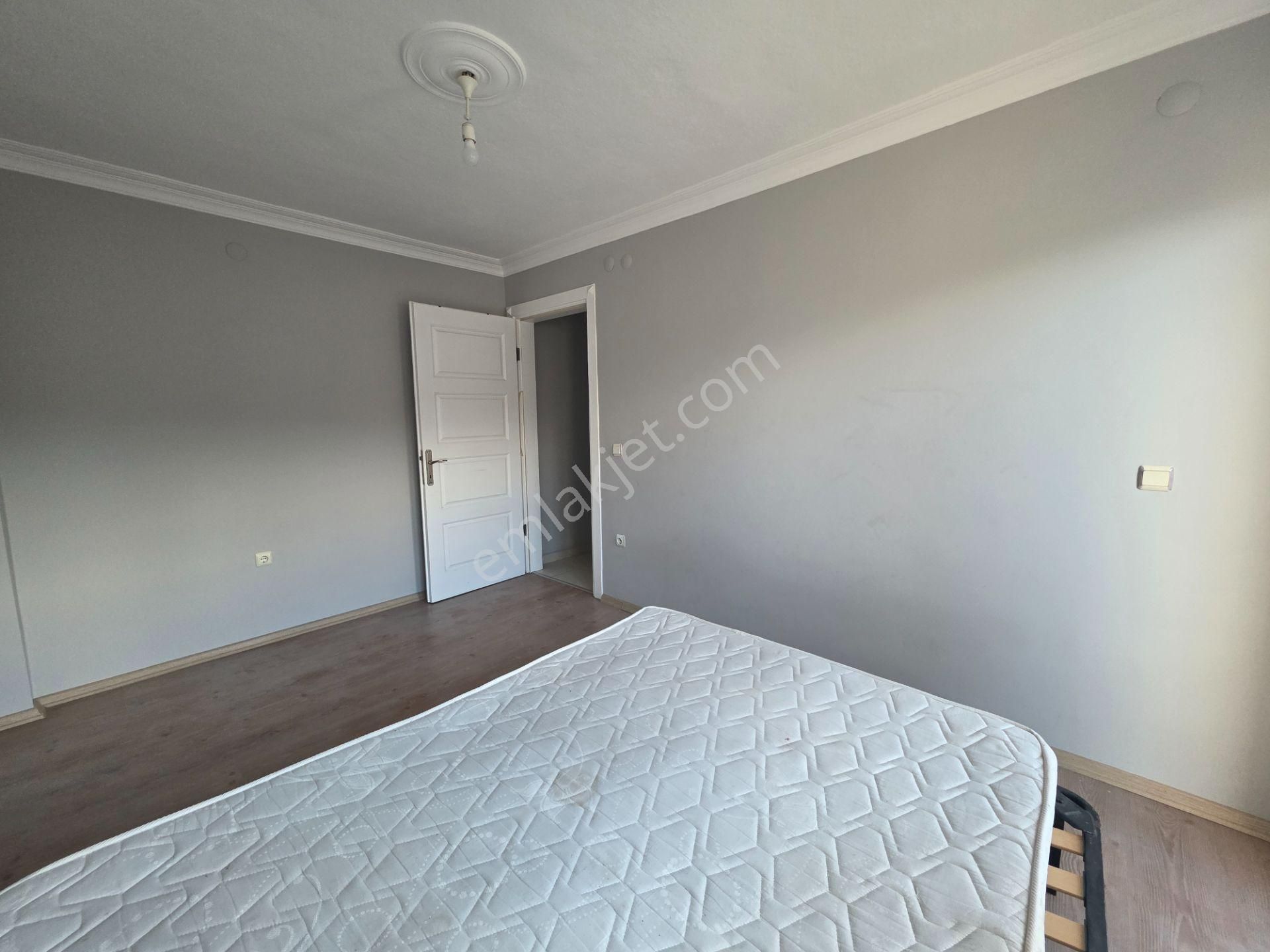 Şehrin Kalbinde Geniş Ve Ferah Yaşam - Görsel 16