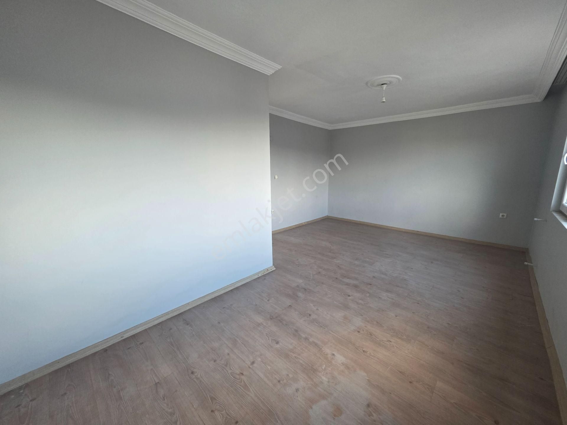 Şehrin Kalbinde Geniş Ve Ferah Yaşam - Görsel 9