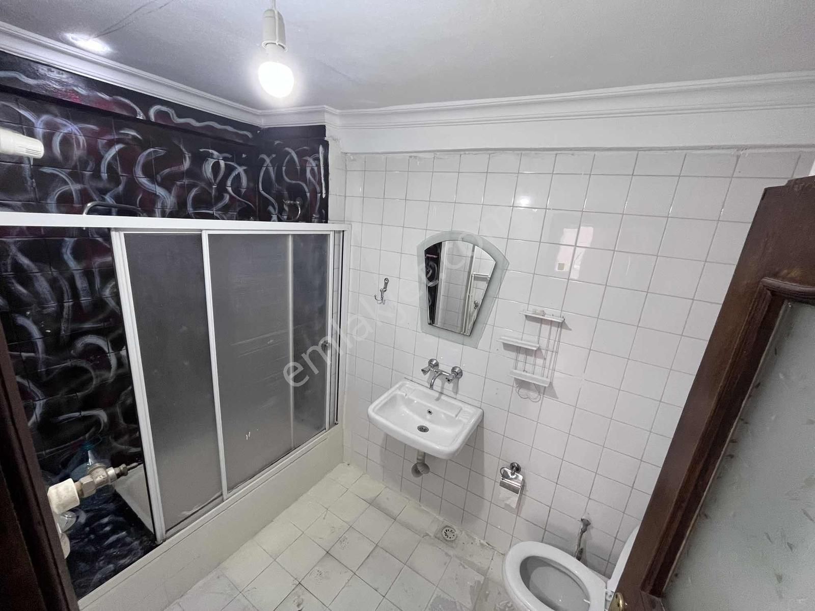 Maltepe Zümrütevlerde Öz İş Sitesisinde Cad Üzeri 3+1 5 Kat - Görsel 11