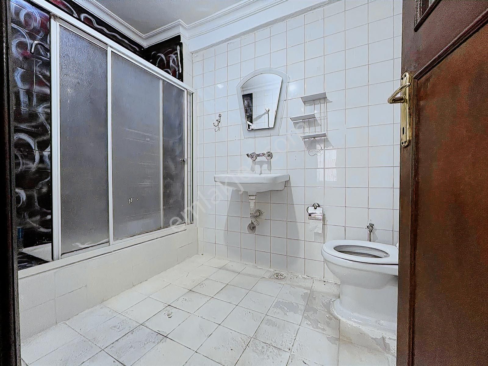 Maltepe Zümrütevlerde Öz İş Sitesisinde Cad Üzeri 3+1 5 Kat - Görsel 19